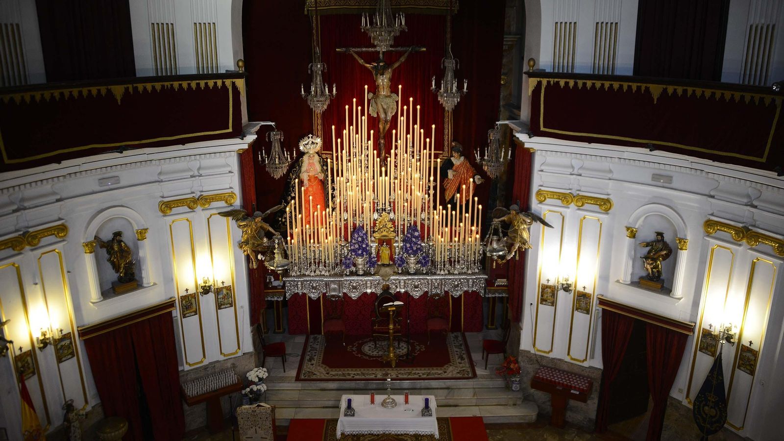El altar de la iglesia de La Palma. El altar de la iglesia de La Palma.