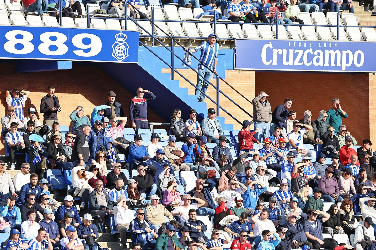 Búscate en el Nuevo Colombino en el Recreativo de Huelva vs Antequera