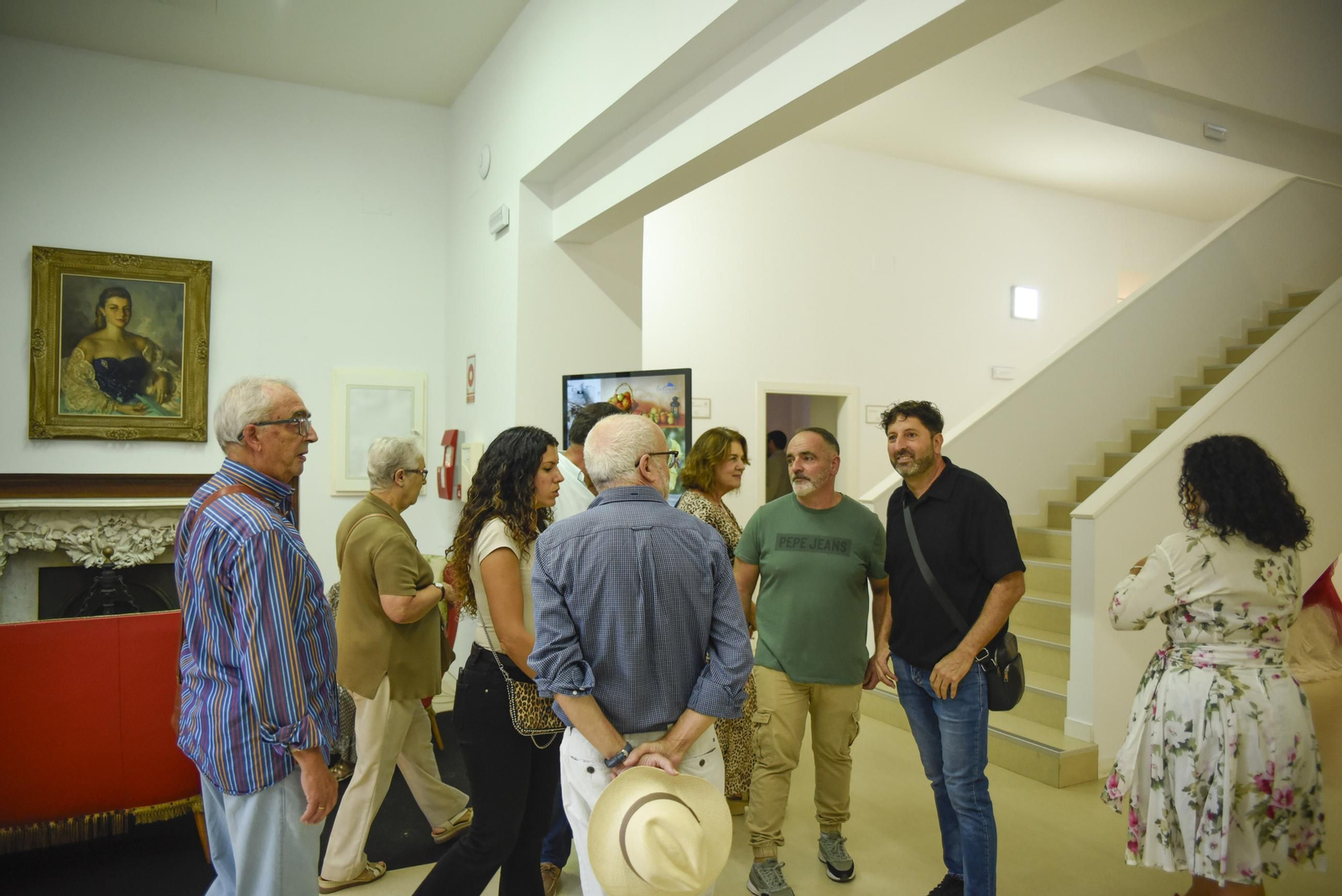 Fotos de la exposición colectiva de fotografías de Afal en La Línea