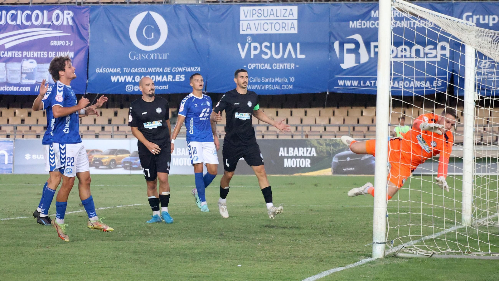 Imágenes del partido entre Xerez DFC y Juventud Torremolinos en Chapín
