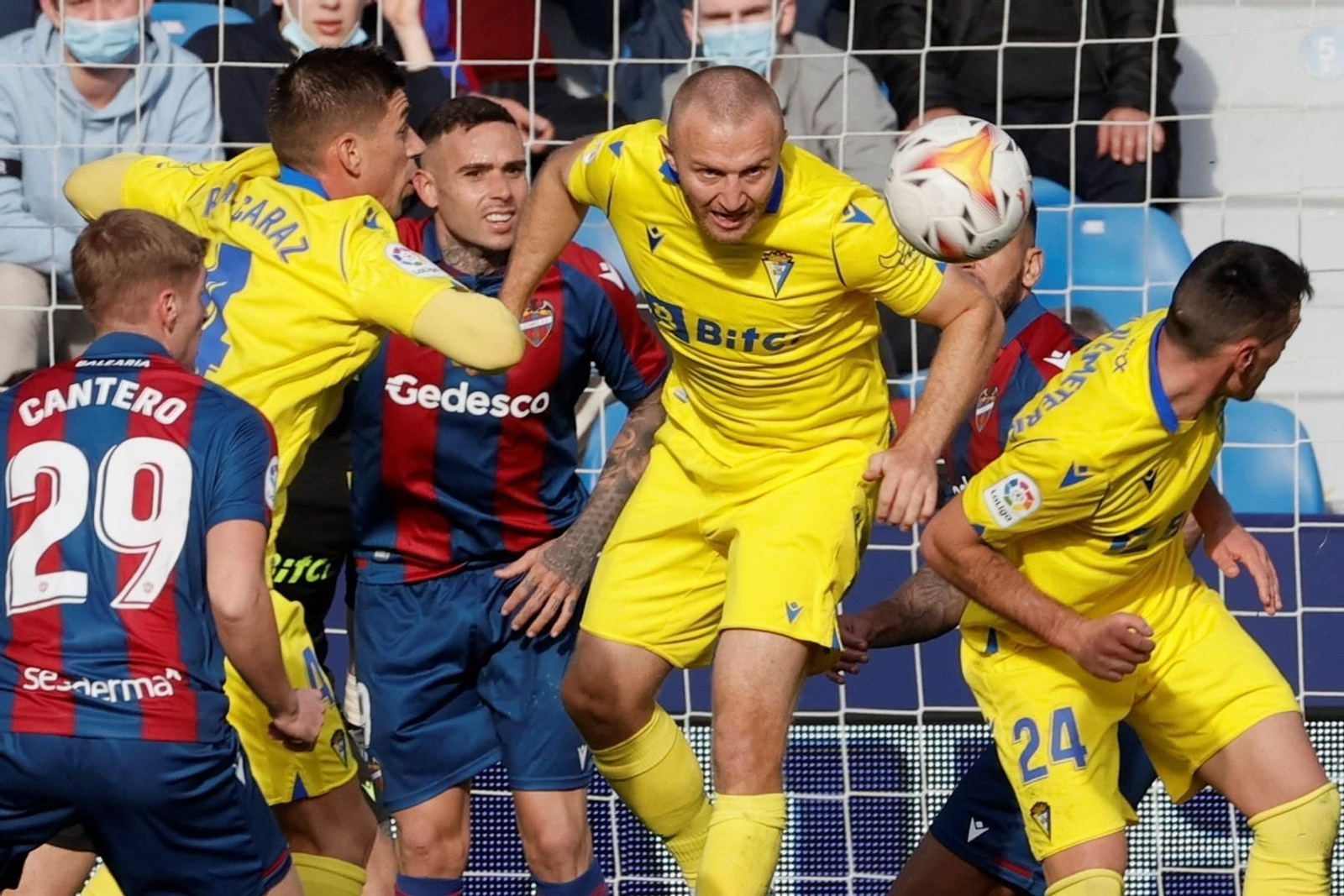 Las imágenes del Levante-Cádiz CF