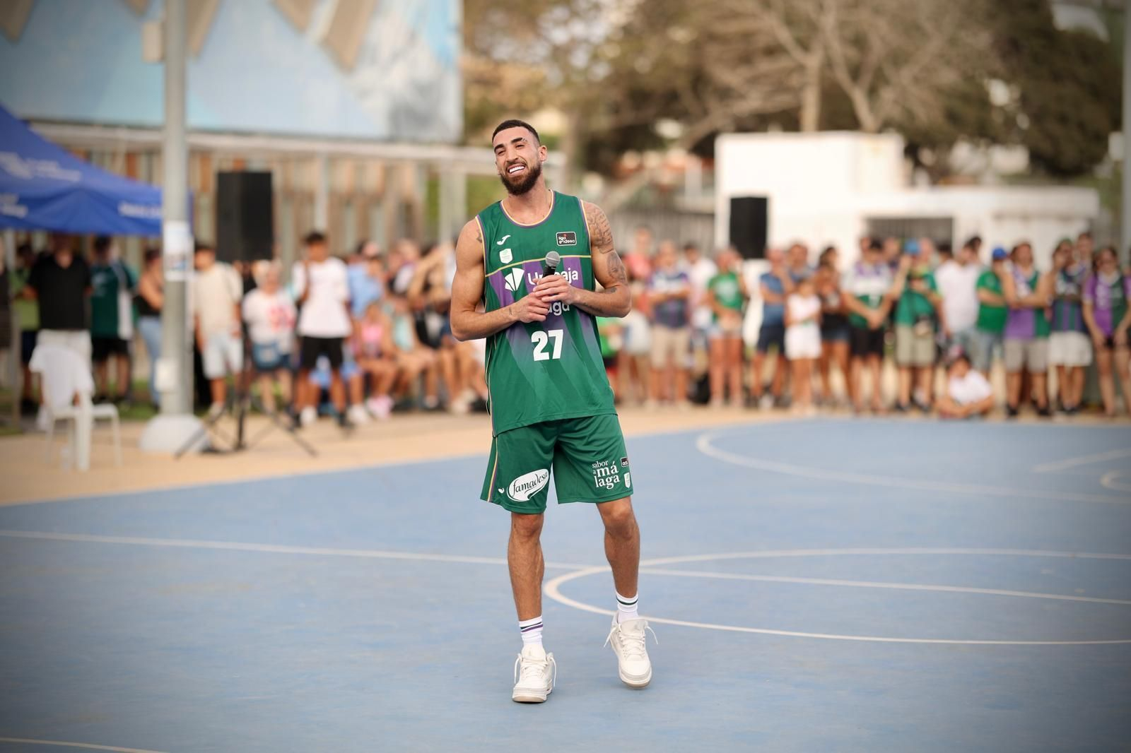 Las fotos de la espectacular presentación de Chris Duarte con el Unicaja en el Parque del Oeste