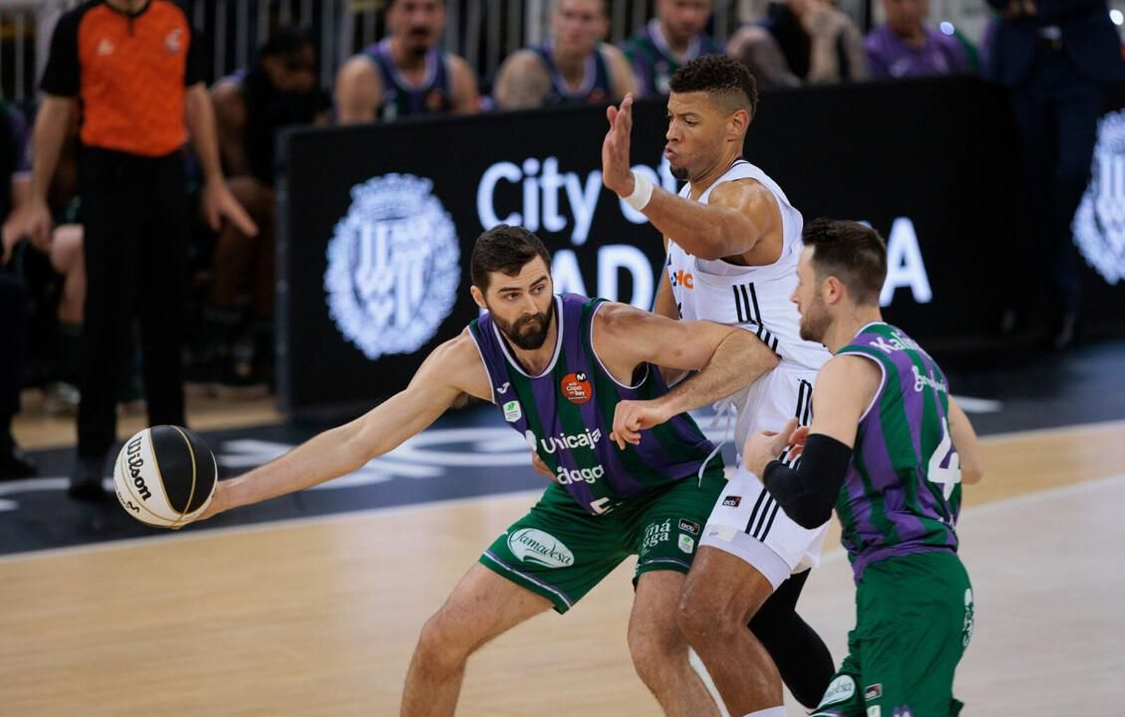 El Unicaja, campeón de Copa: Todas las imágenes del partido, la fiesta y la llegada a Málaga
