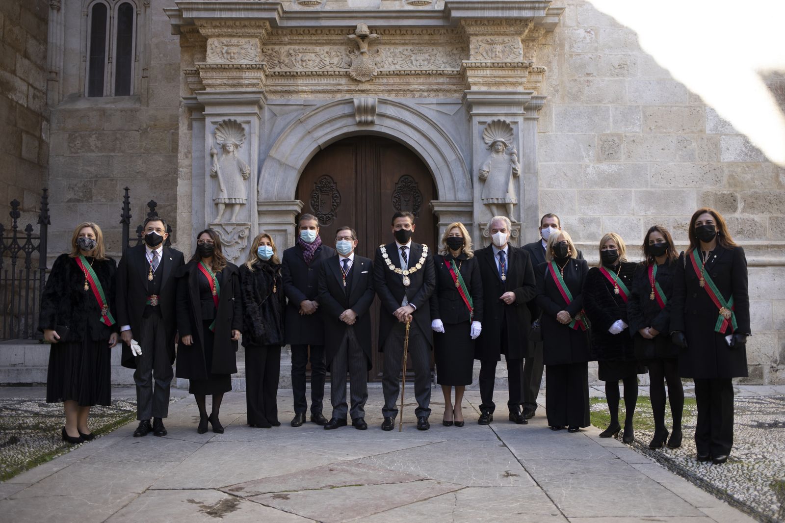 Fotos de la Toma de Granada: La tremolación más íntima del Pendón en el interior de la Capilla Real