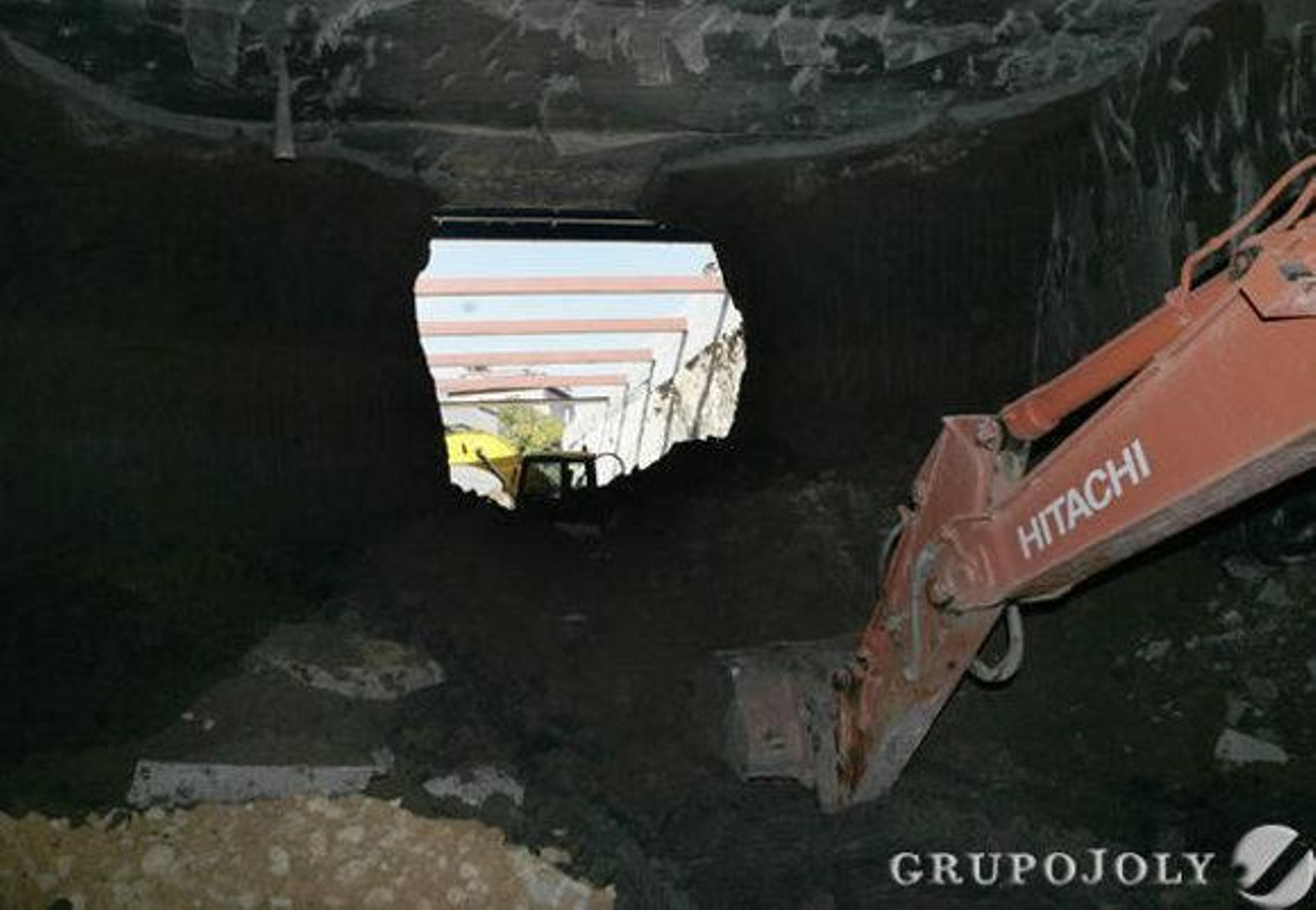 El Ayuntamiento desconoce cuándo se reabrirá al tráfico Bueno Monreal