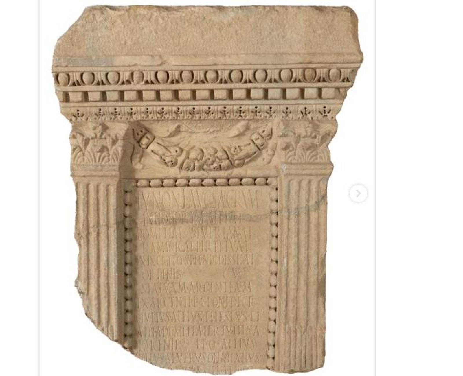 El Museo de Cádiz exhibe piezas curiosas sobre el papel de la mujer en la historia en redes