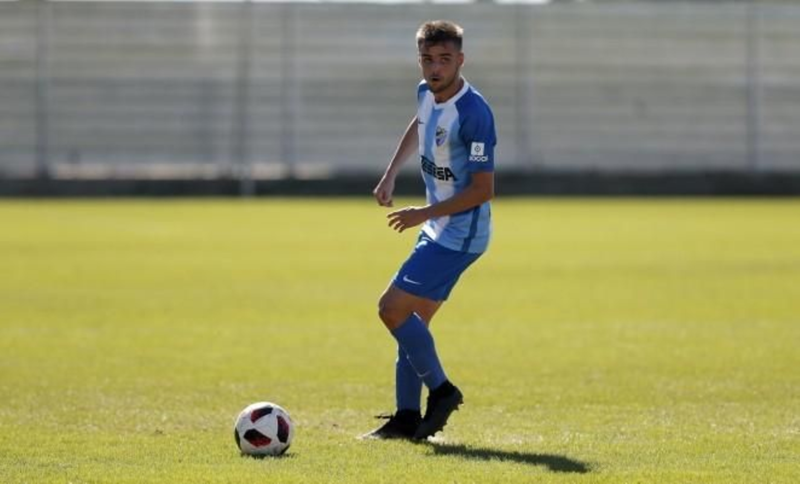 Ismael Casas, durante un partido del Malagueño. Ismael Casas, durante un partido del Malagueño.
