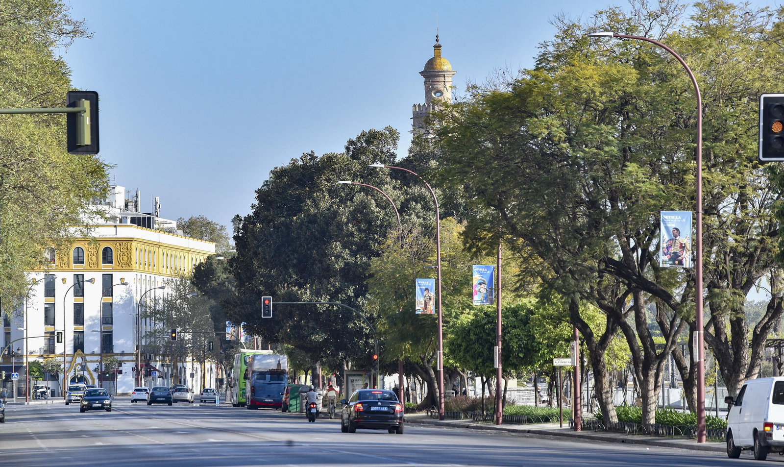Las calles de Sevilla con menos gente por el Coronavirus