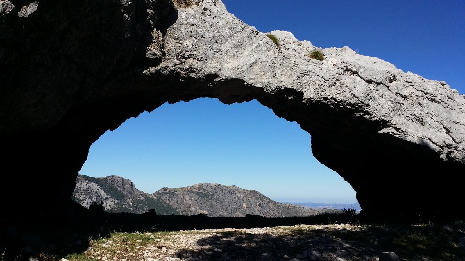 Cueva de las Dos Puertas