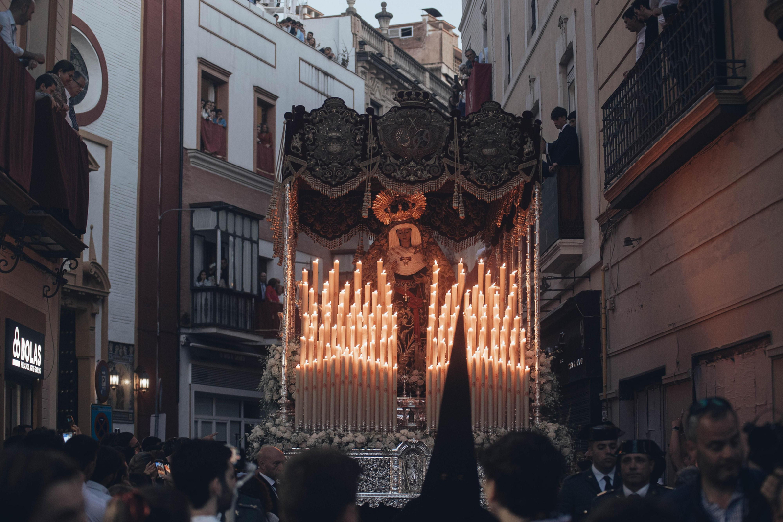 Las imágenes de la Hermandad de los Panaderos en la Semana Santa de Sevilla 2023