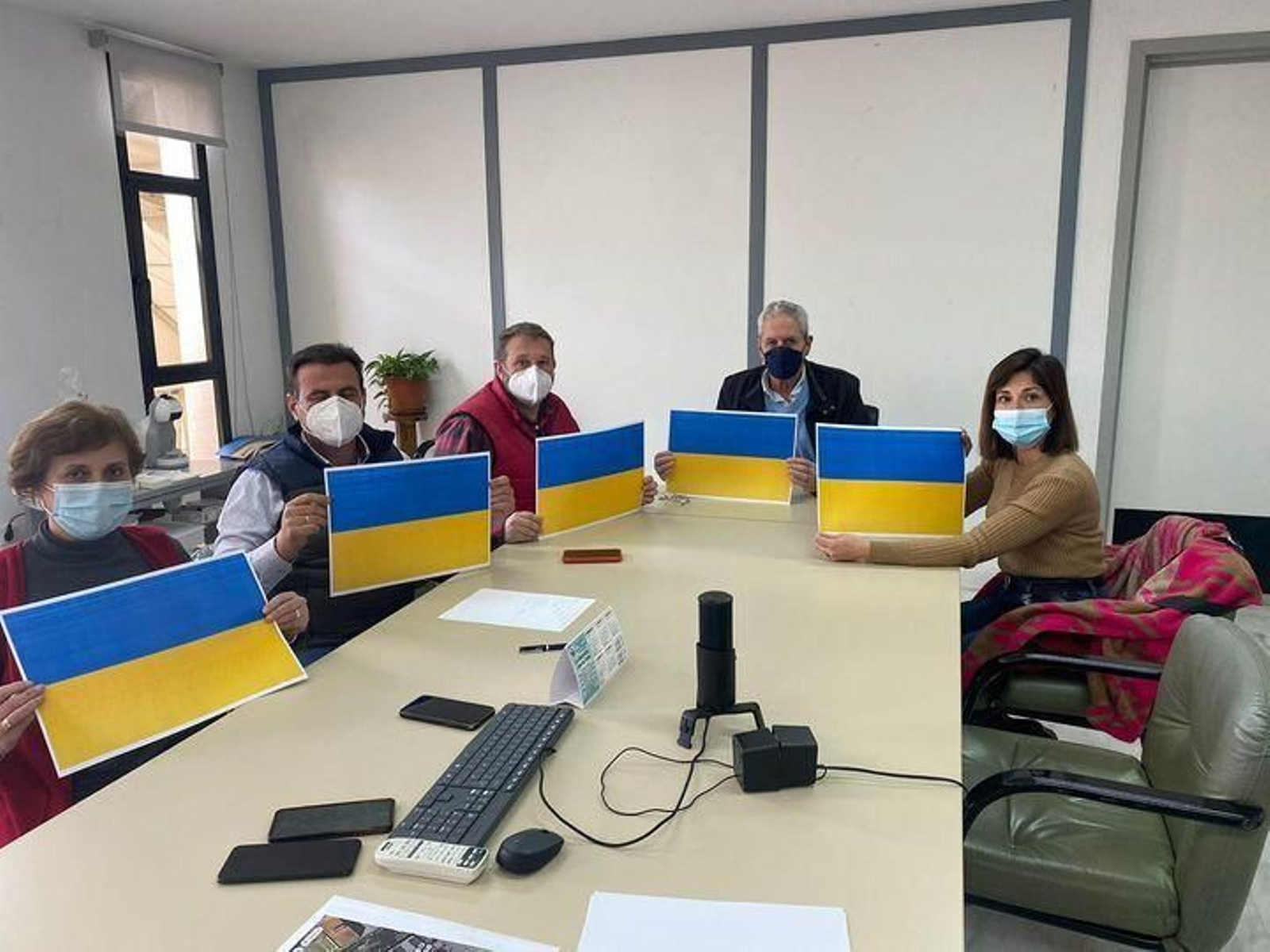 Vera y Pulpí  se unen en el envio de ayuda humanitaria a los ucranianos