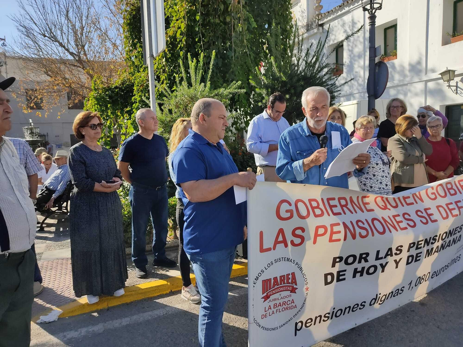 Lectura del manifiesto este lunes en La Barca.