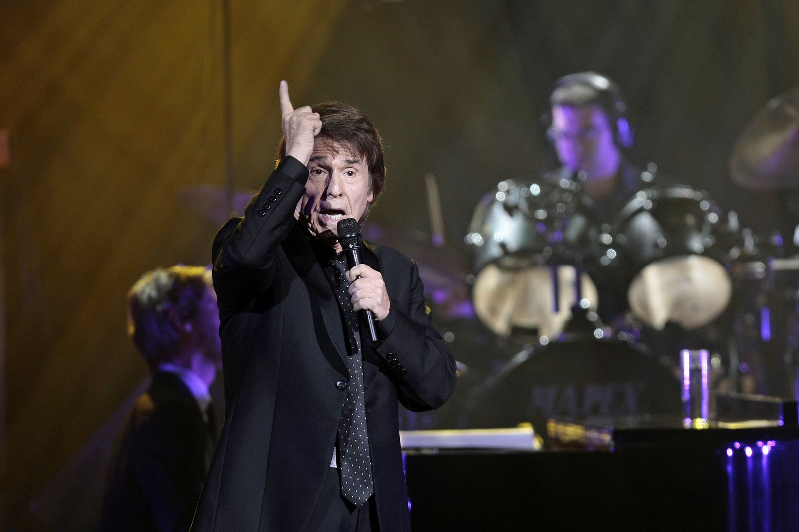 Raphael, durante un concierto en el Falla en octubre de 2014.