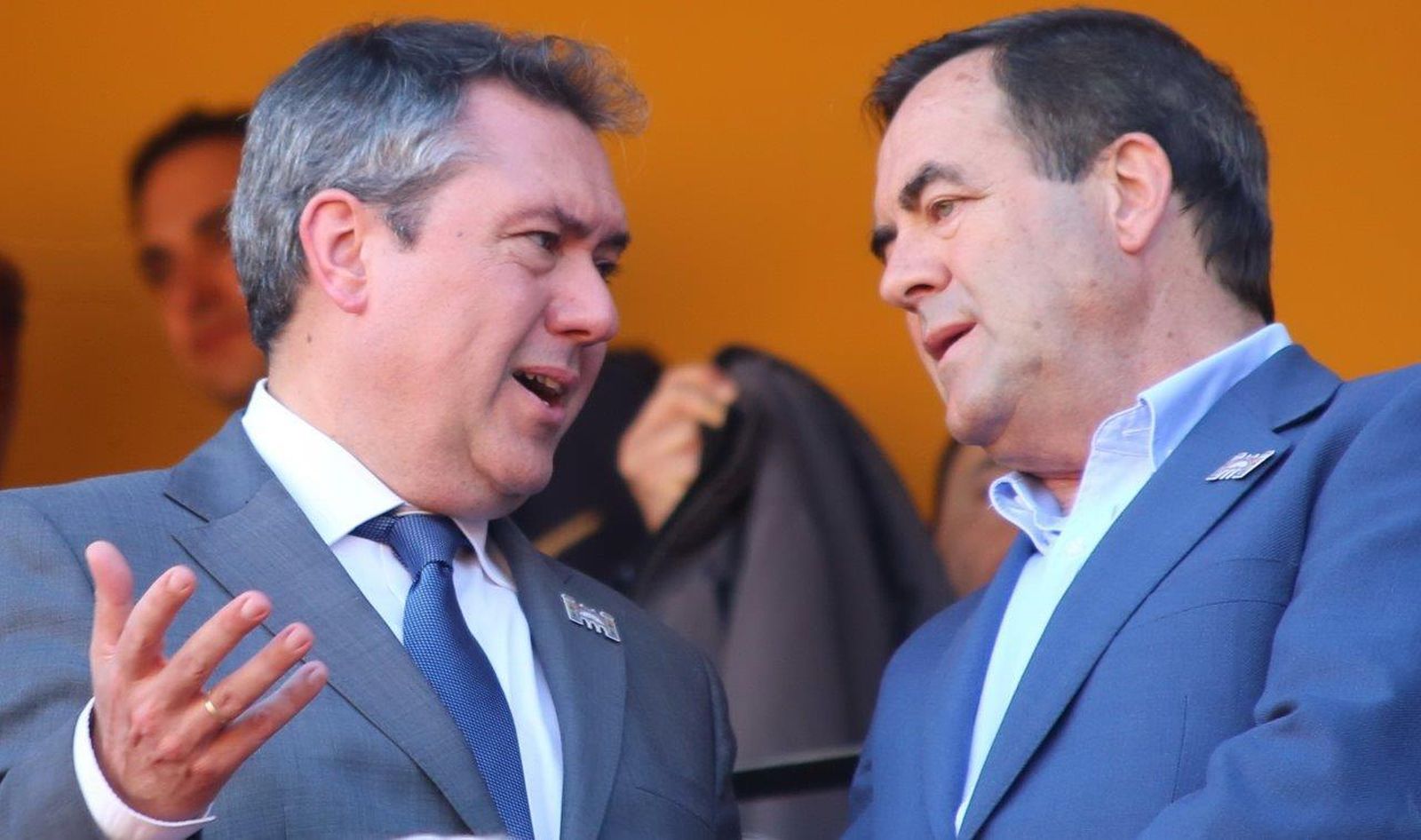 Juan Espadas, Alcalde de Sevilla, charla con José Bono