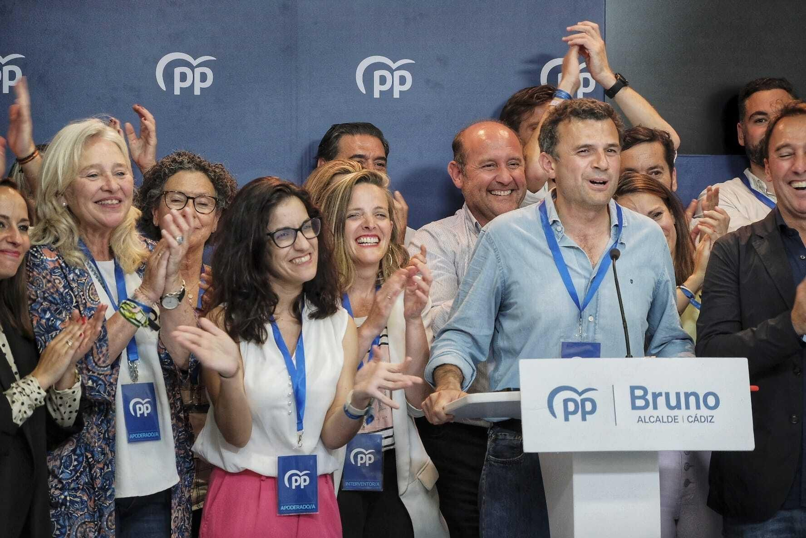 Todas las imágenes de la victoria del PP en Cádiz capital