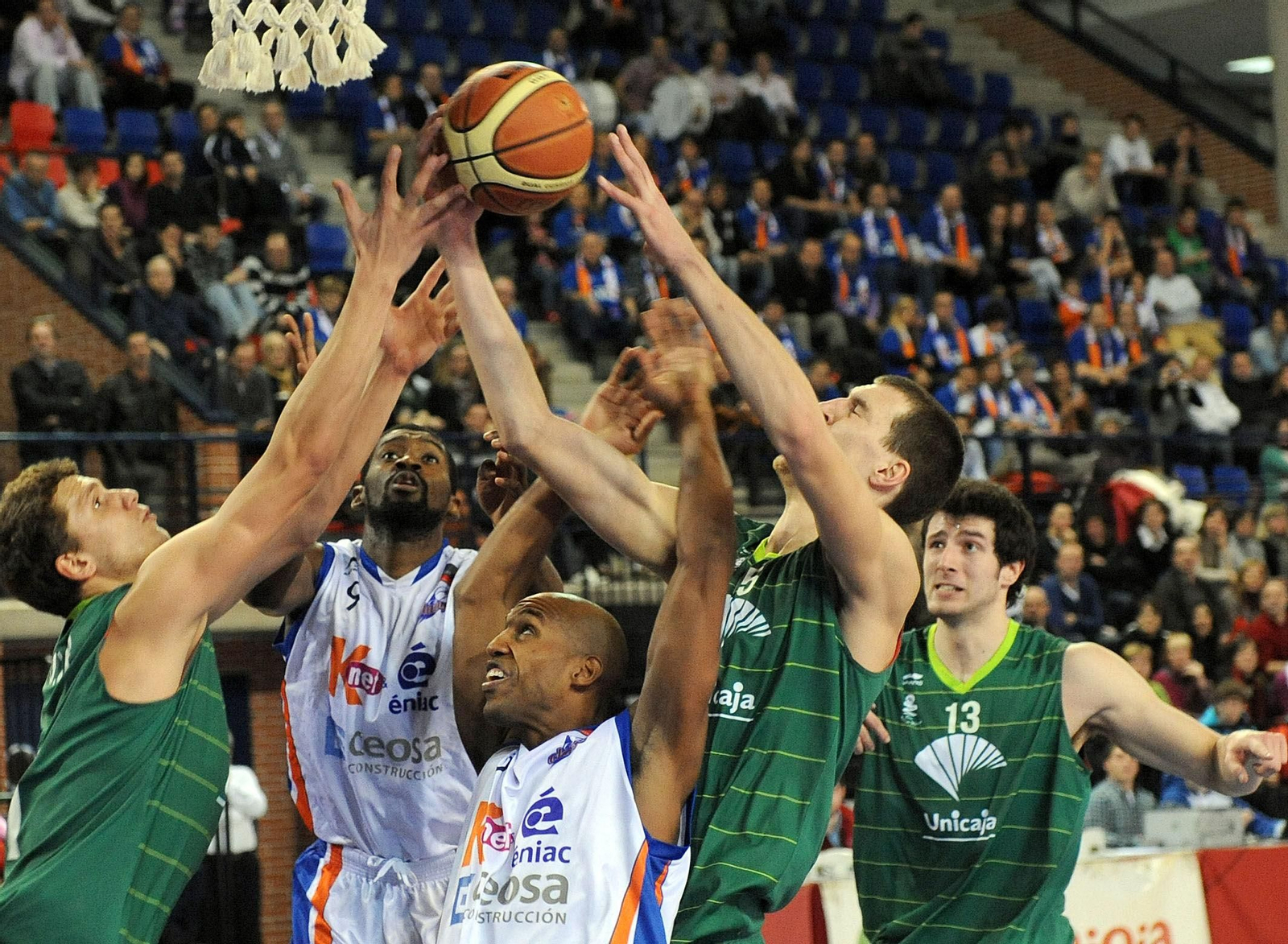 La carrera de Ognjen Kuzmic, en fotos