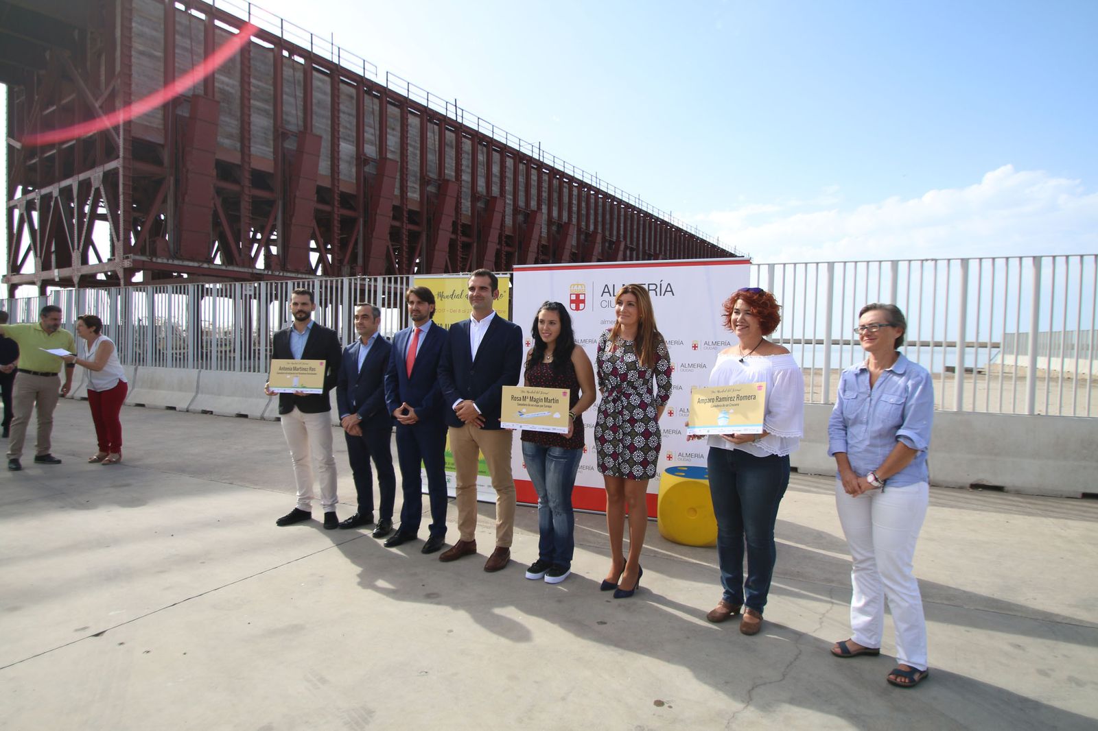 Entrega de premios a los diferentes ganadores del concurso.