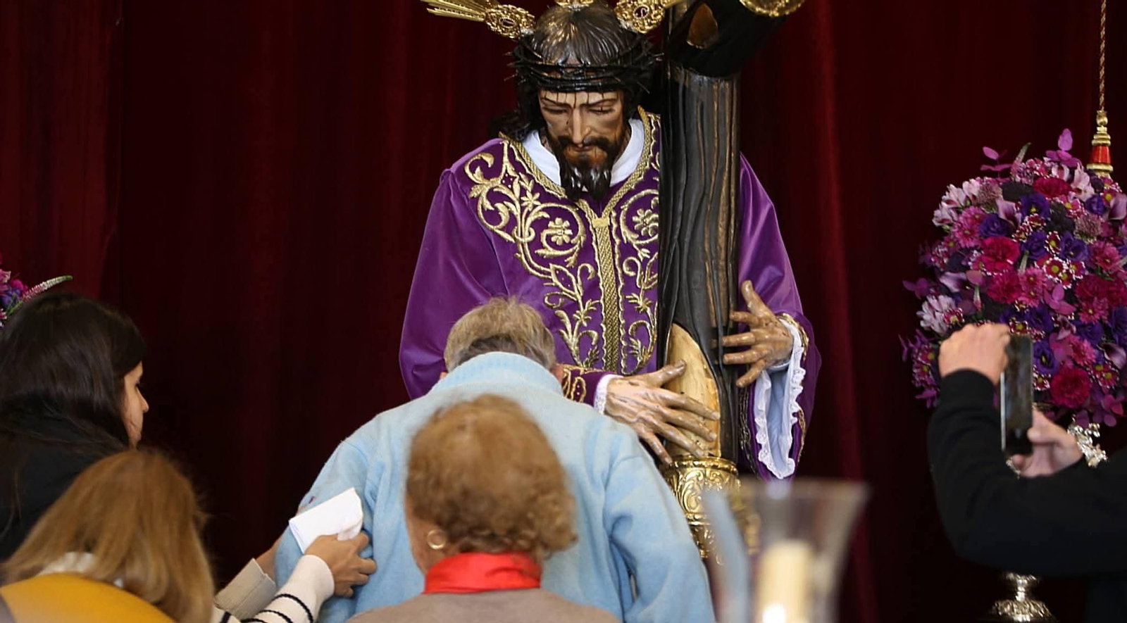 El Nazareno algabeño, expuesto en besamano estos días en la ermita de la Purísima.