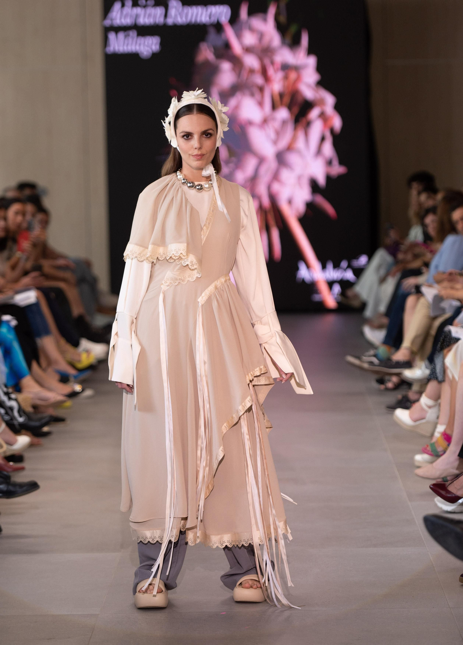 Todas las imágenes del desfile del Concurso 'Andalucía, destino de moda'