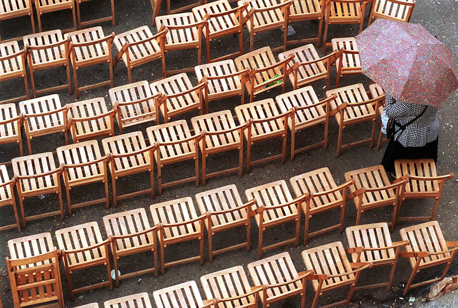 Sillas de la carrera oficial.