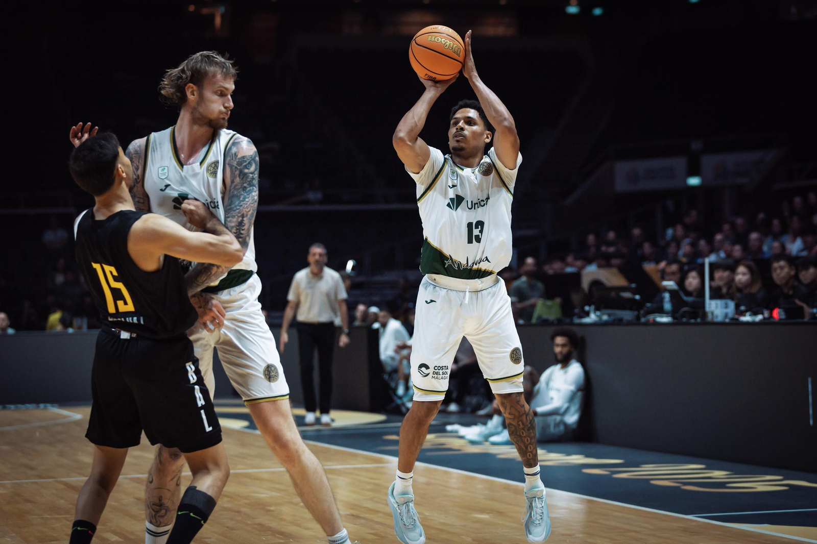 Las fotos del Unicaja - Al Ahli de la Copa Intercontinental de baloncesto