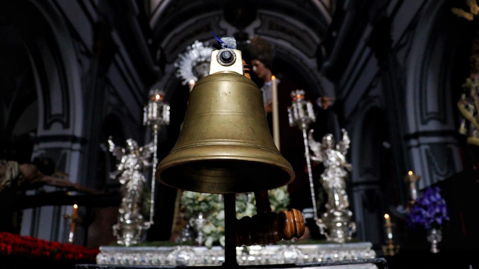 Todos los traslados de este Domingo de Pasión 2025 en Málaga, en imágenes