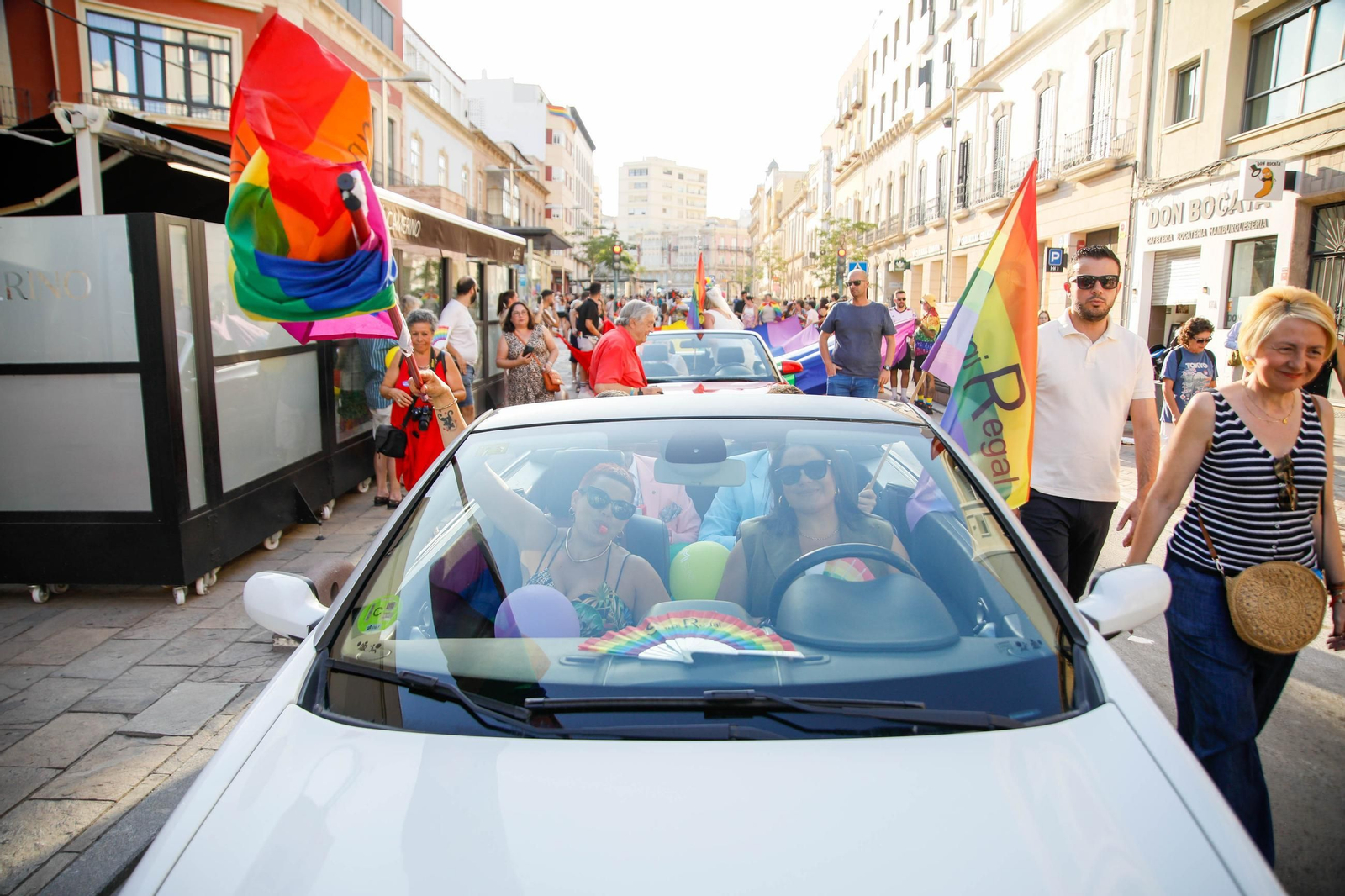 Las imágenes del Orgullo LGTBI en Almería
