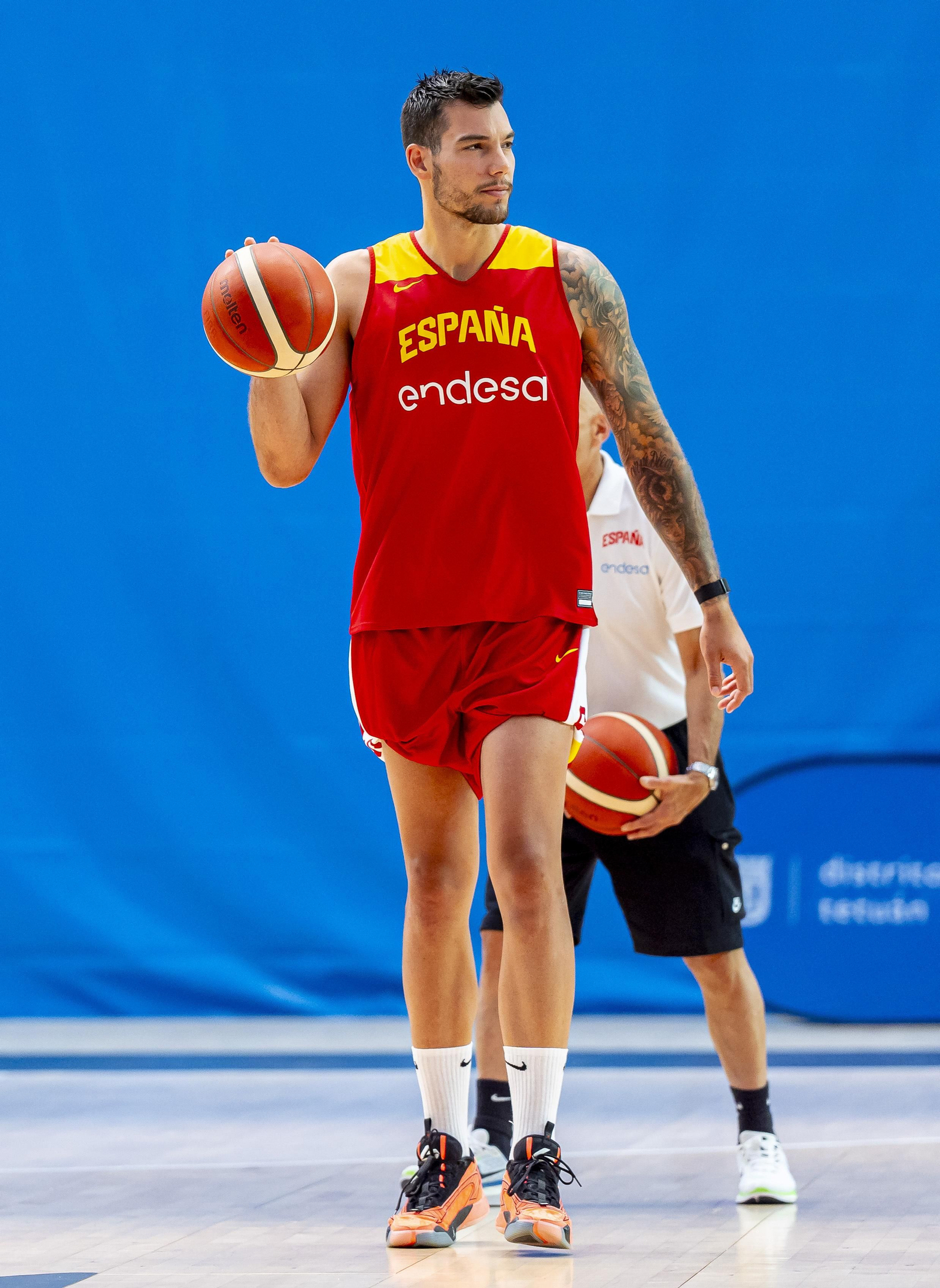 España vuelve a trabajar en Madrid con Alberto Díaz y Yankuba Sima España vuelve a trabajar en Madrid con Alberto Díaz y Yankuba Sima