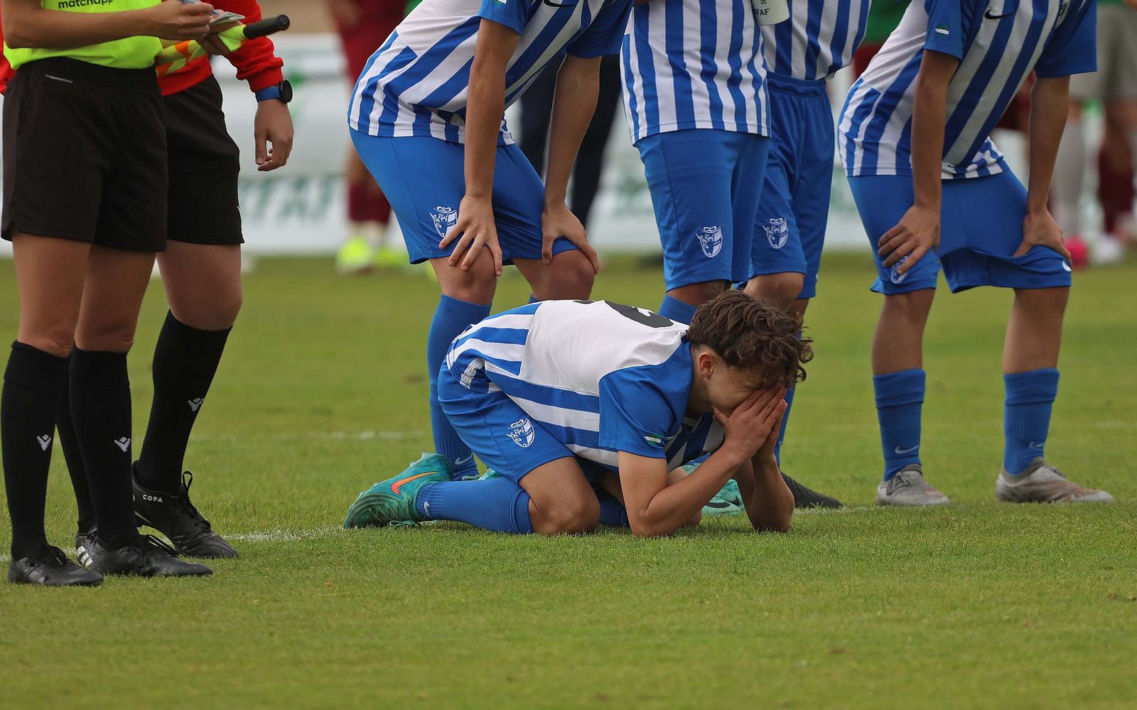 Imágenes de las finales de la Copa Andalucía infantil y cadete de fútbol en Los Barrios