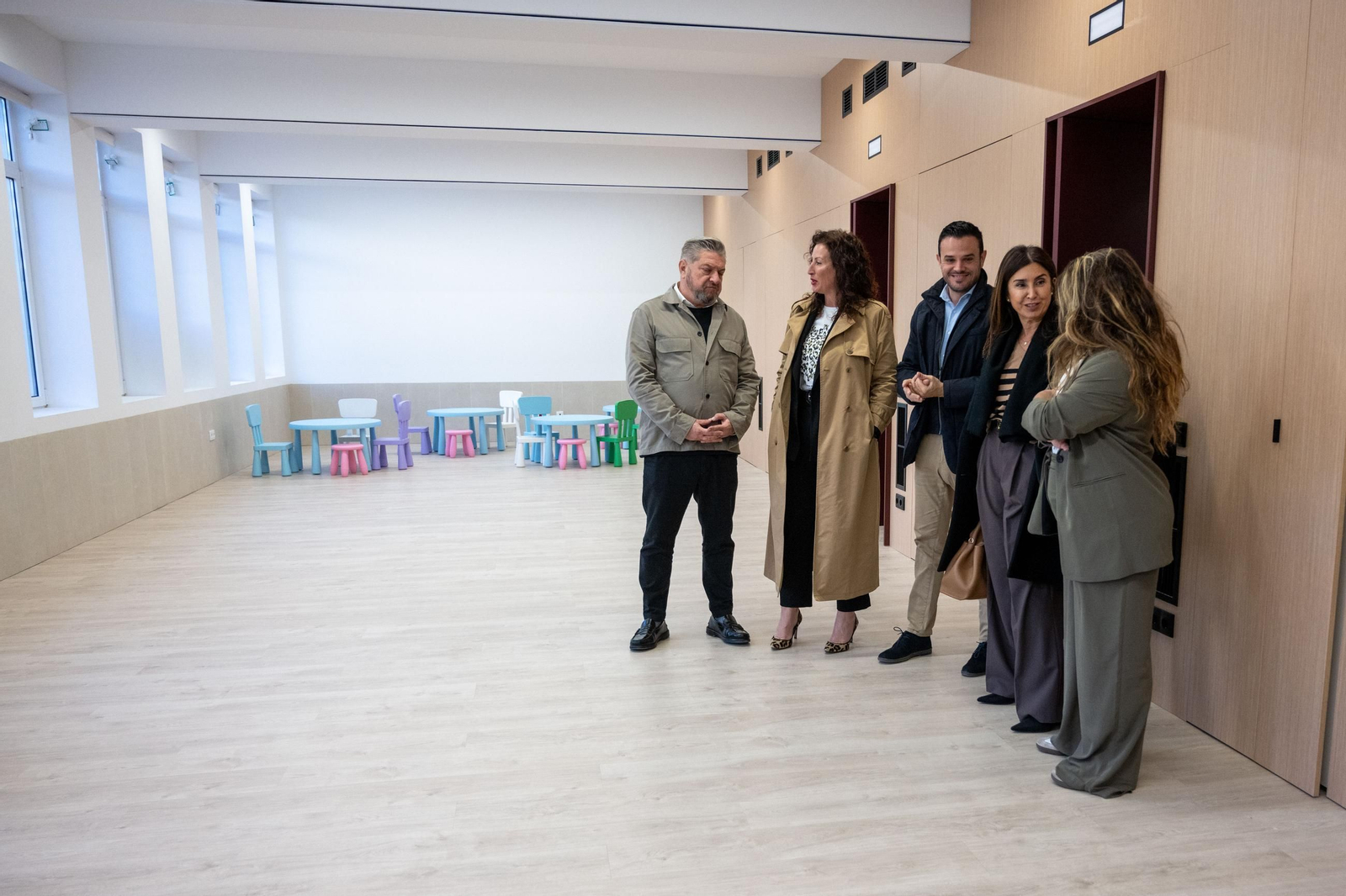 Visita de la alcaldesa y concejales al resultado de la primera fase de rehabilitación.