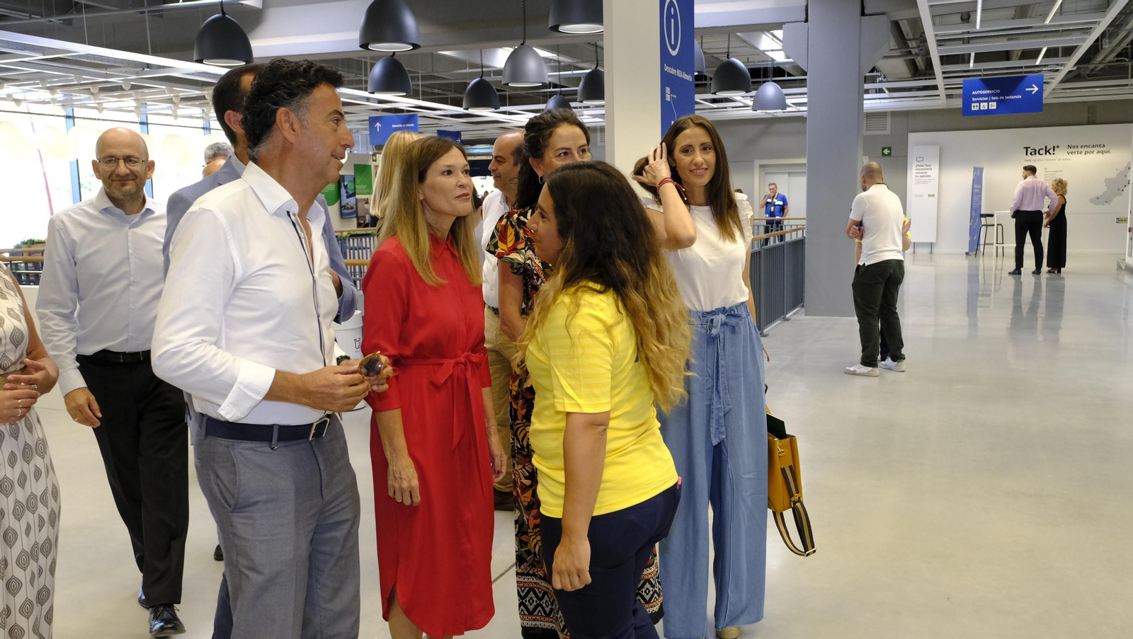 Imágenes de la inauguración de IKEA Almería