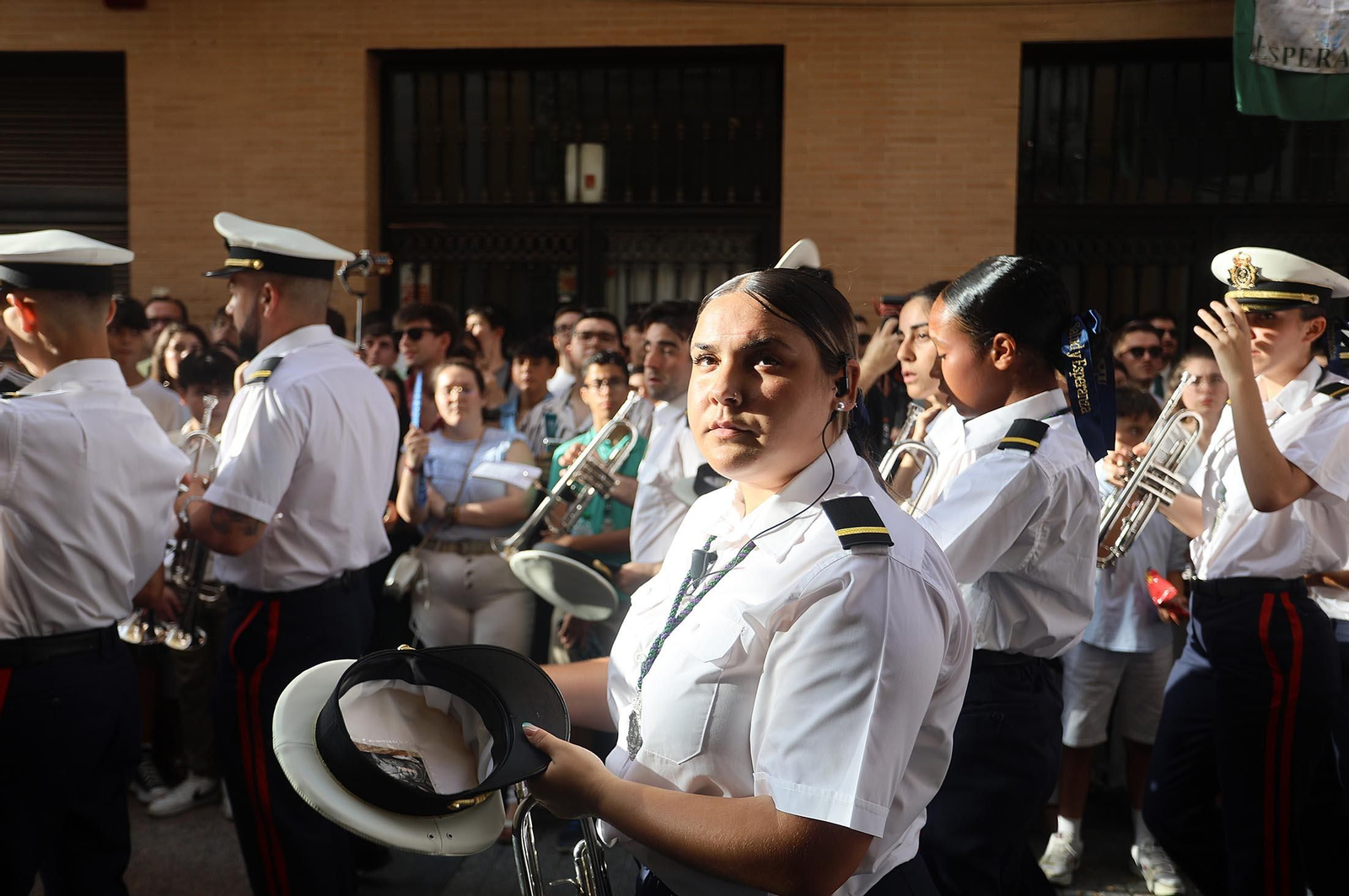 Imágenes de la procesión extraordinaria de la Virgen de la Esperanza por las calles de Huelva