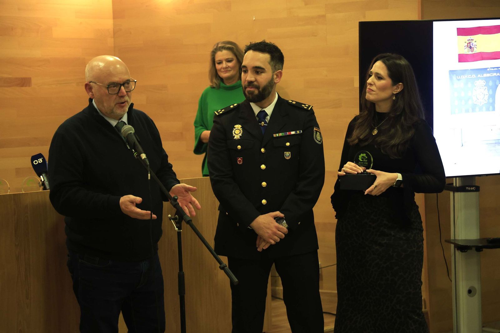 Fotos del acto por el 35 aniversario de la coordinadora Barrio Vivo de Algeciras