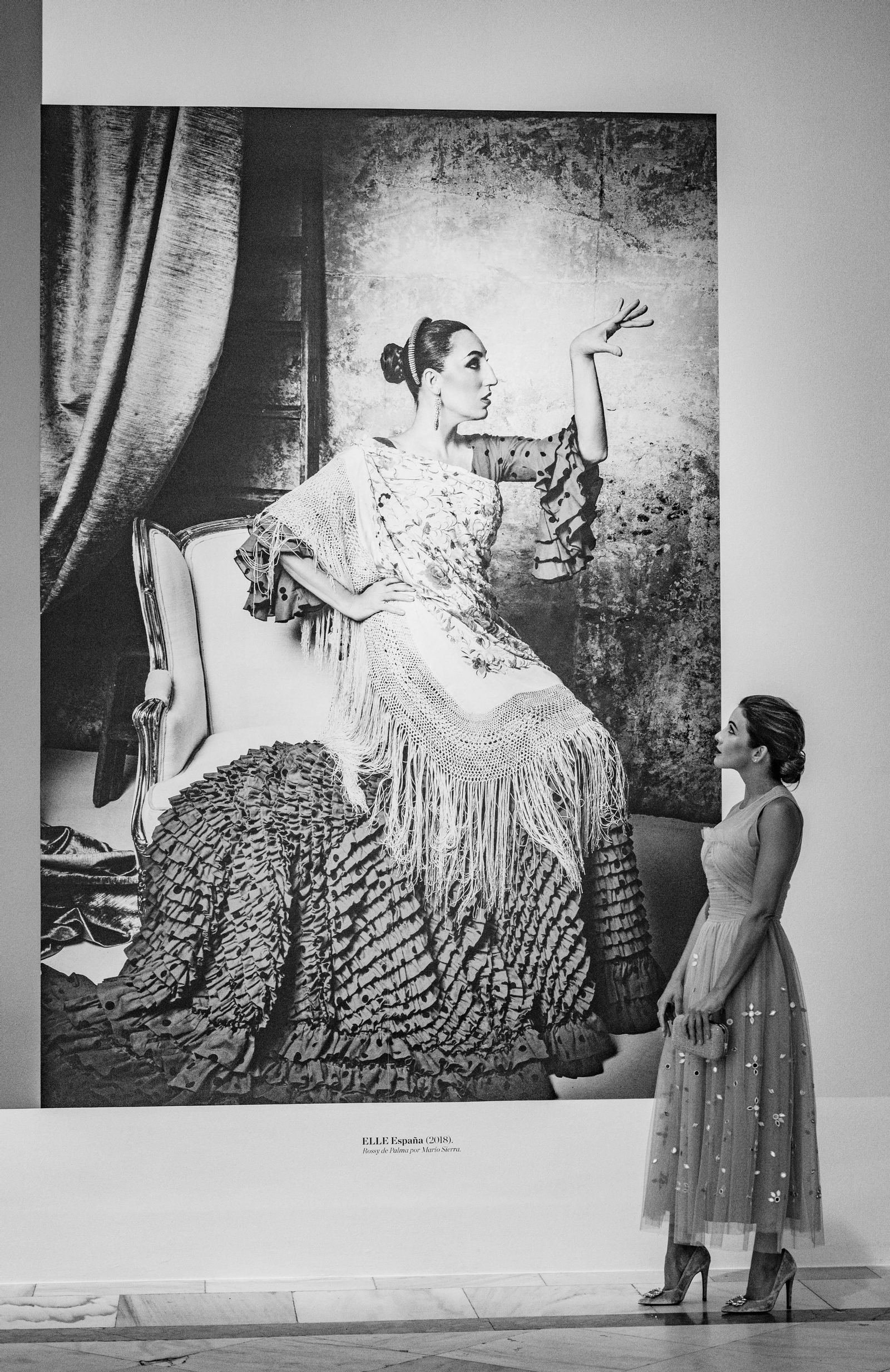 La exposición de moda 'Elle, 75 años al lado de la mujer', en imágenes