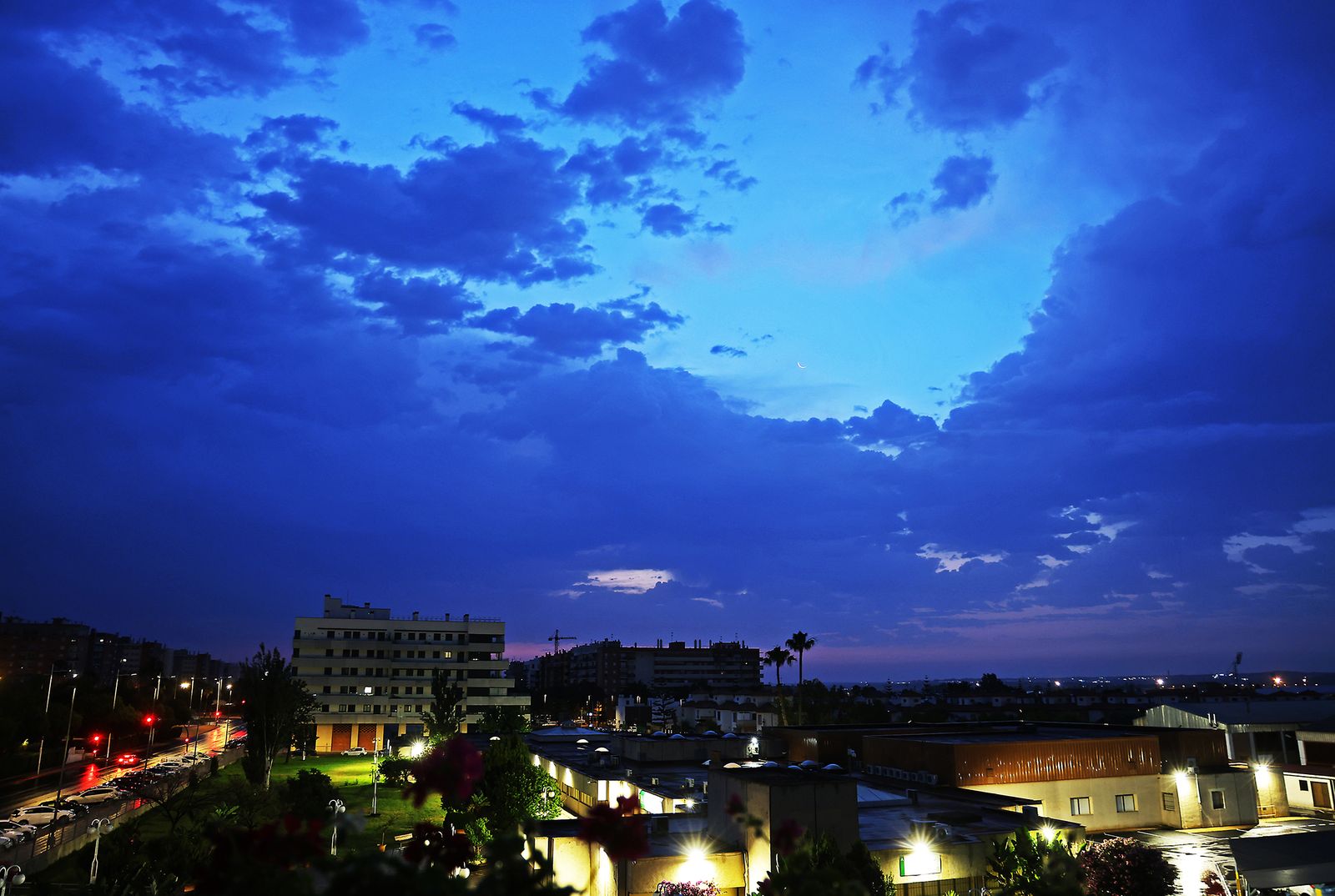 Imágenes del lunes 23 de junio en Huelva