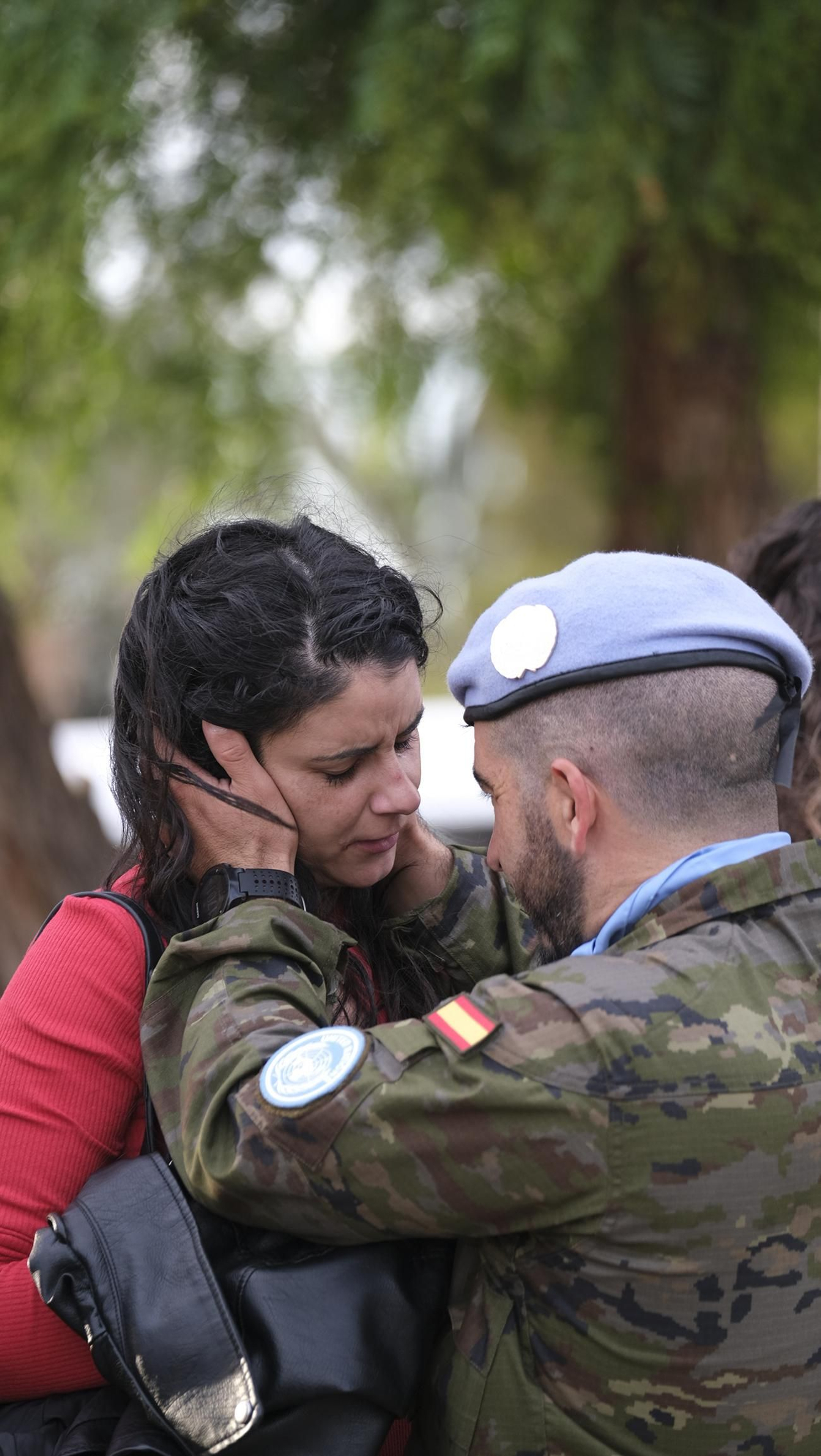Imágenes de la salida del segundo contingente de La Legión con destino el Líbano
