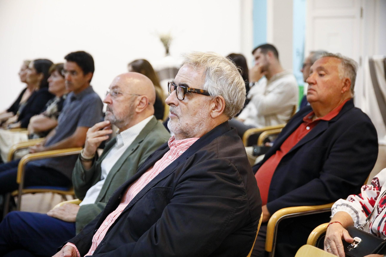 Imágenes del nombramiento como colegiado de honor a Santiago Alfonso en el colegio oficial de arquitectos de Almería