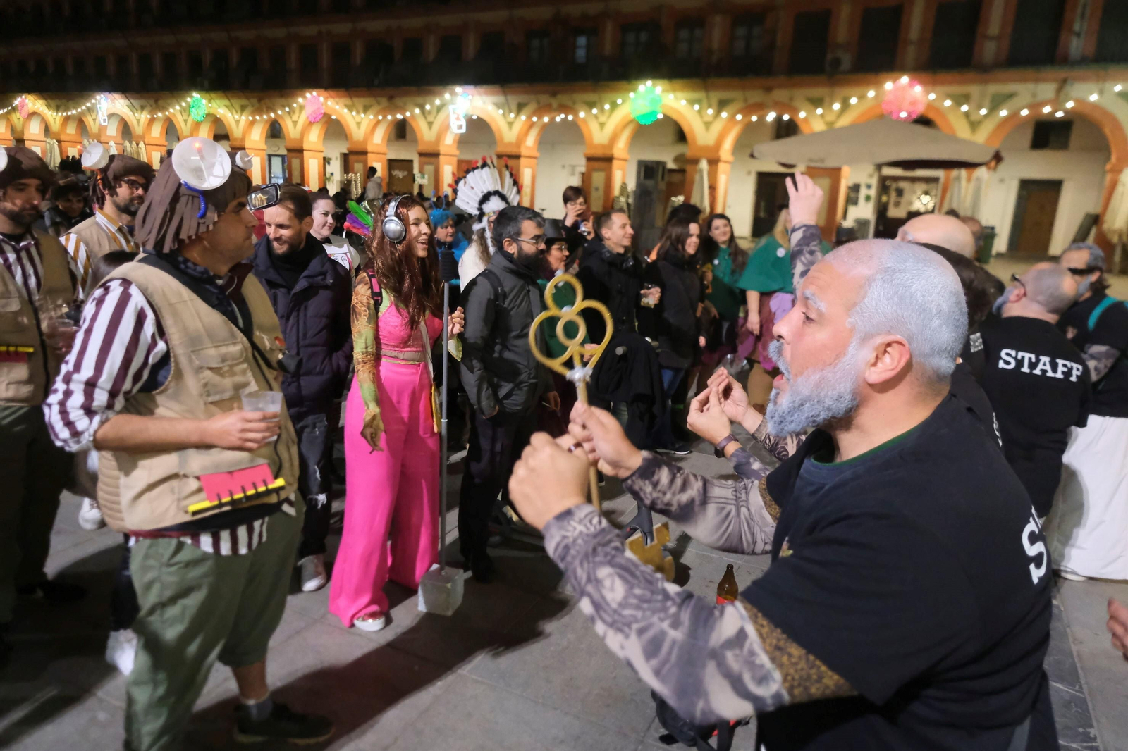 El Carnaval de Córdoba conquista las calles, en imágenes