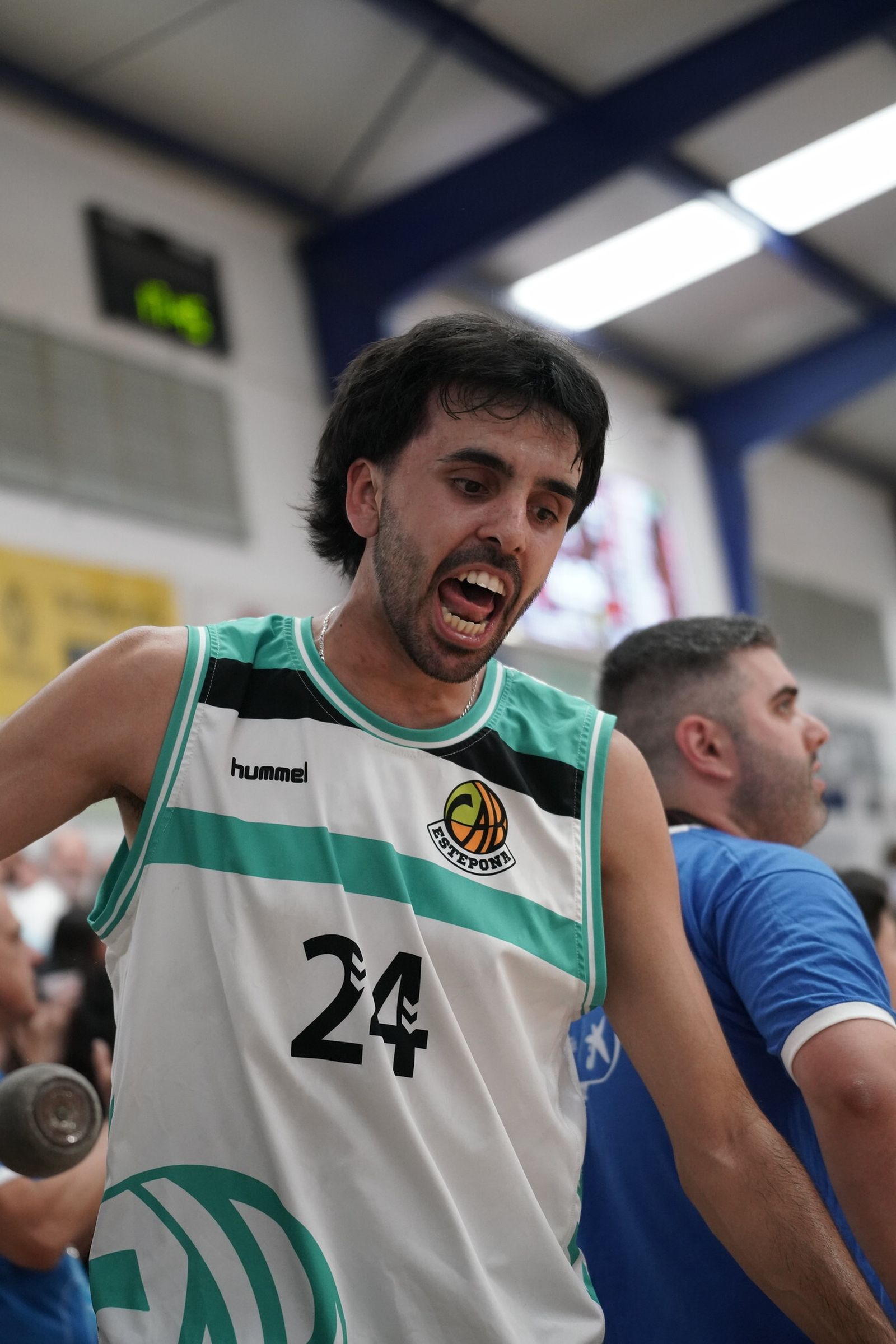 Ambientazo en Estepona para la Final Four de ascenso a Liga Femenina
