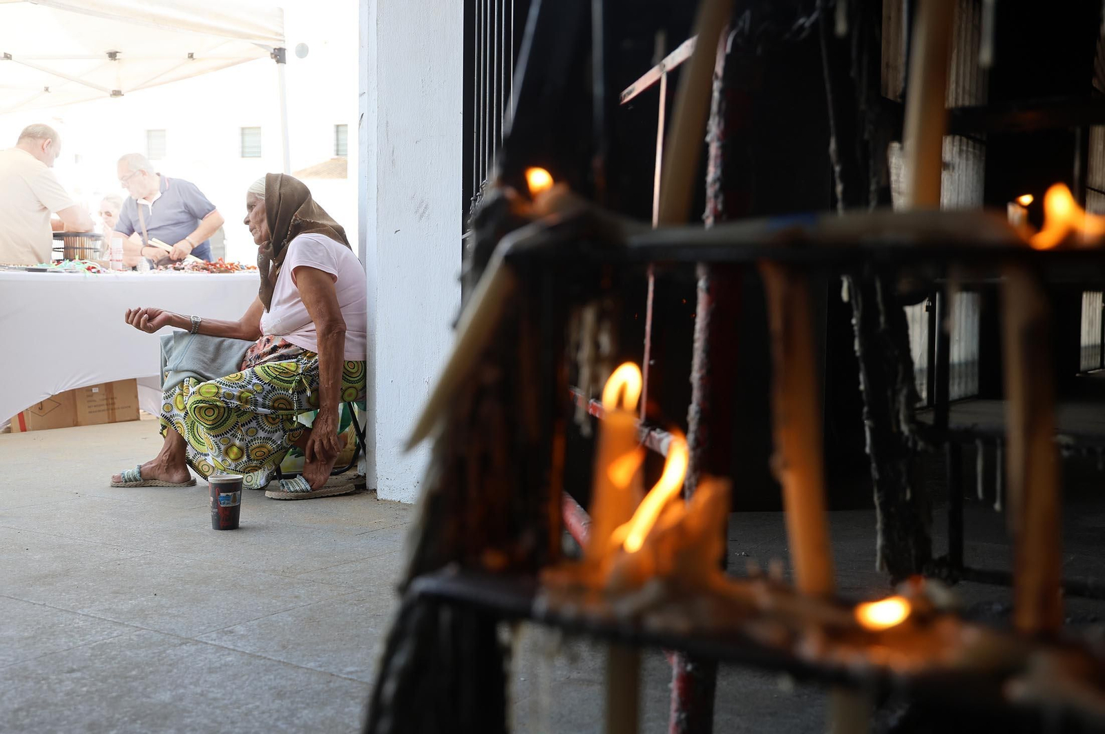 Imágenes del ambiente en el Rocío Chico en la mañana del sábado