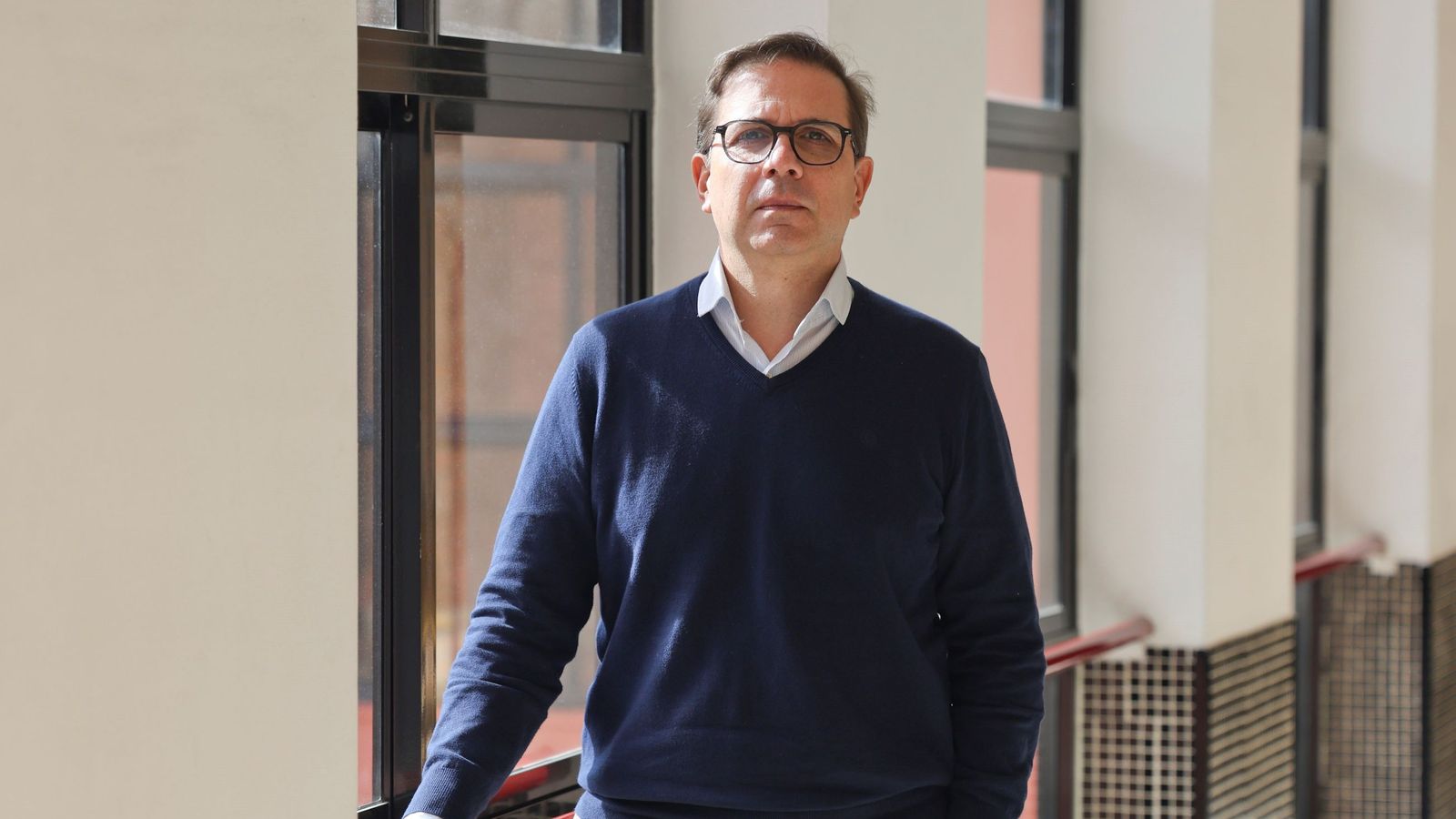 El catedrático de Tecnología Educativa en la Facultad de Ciencias de la Educación e investigador principal de ConciencIA, Julio Ruiz