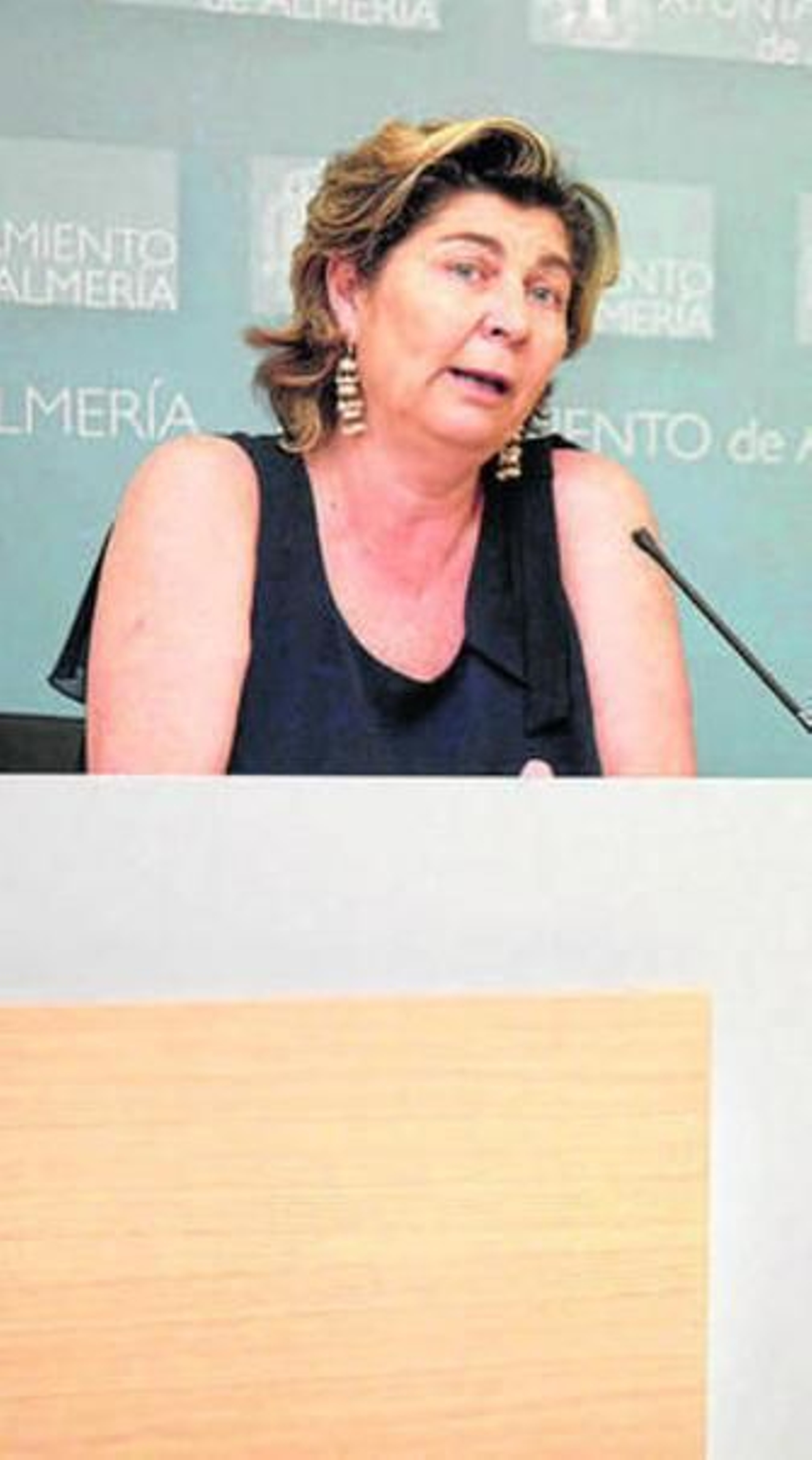 Rafaela Abad, edil de Hacienda.