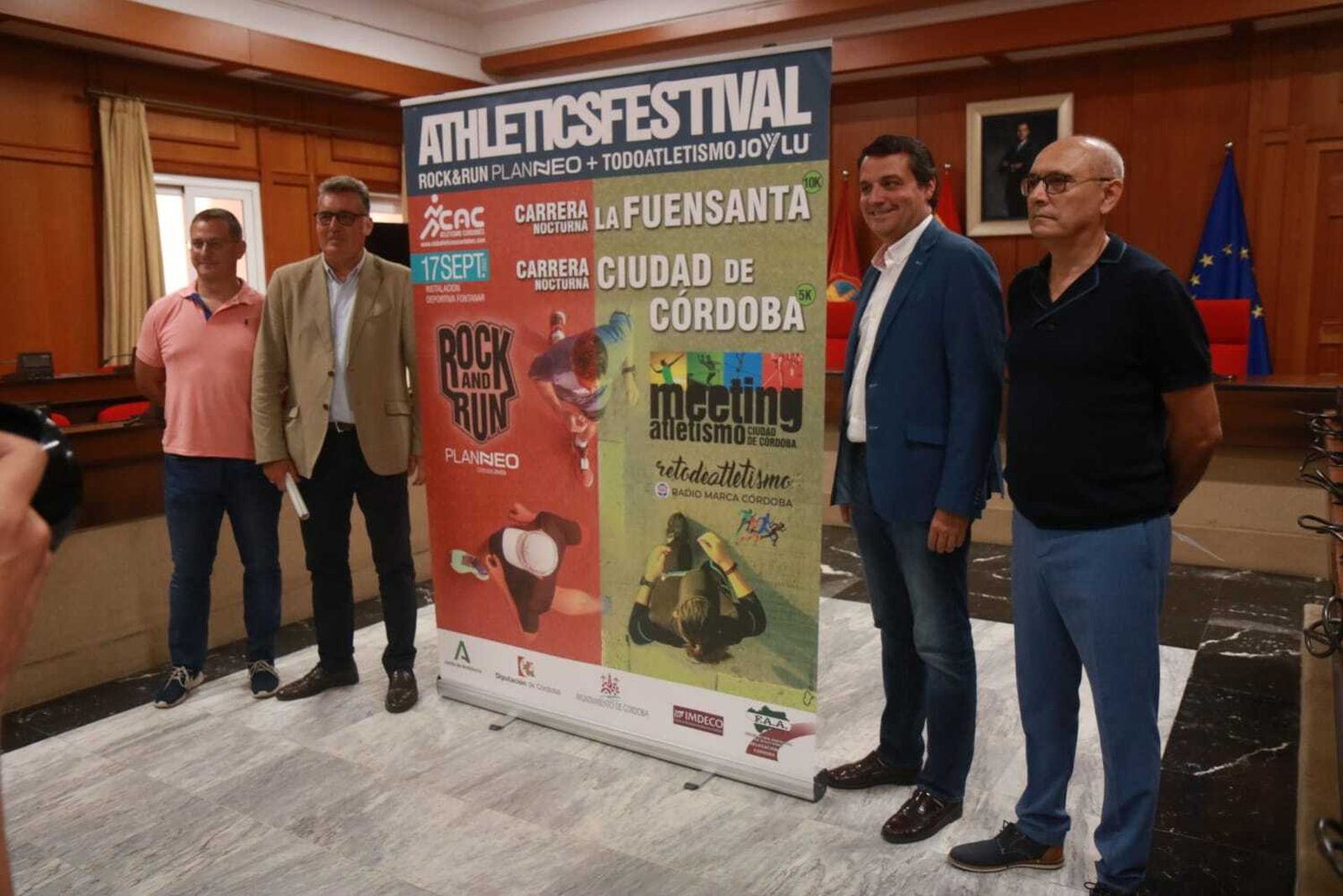 Un momento de la presentación del Athletics Festival en el Ayuntamiento.