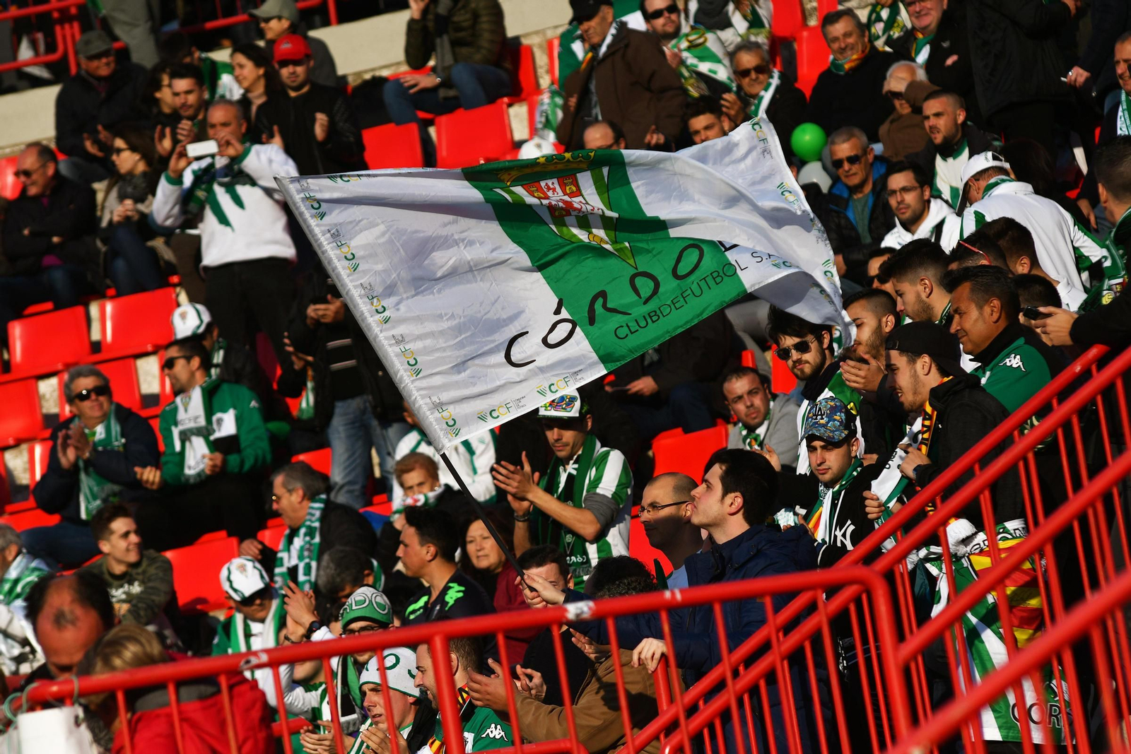 Las imágenes del Nàstic-Córdoba