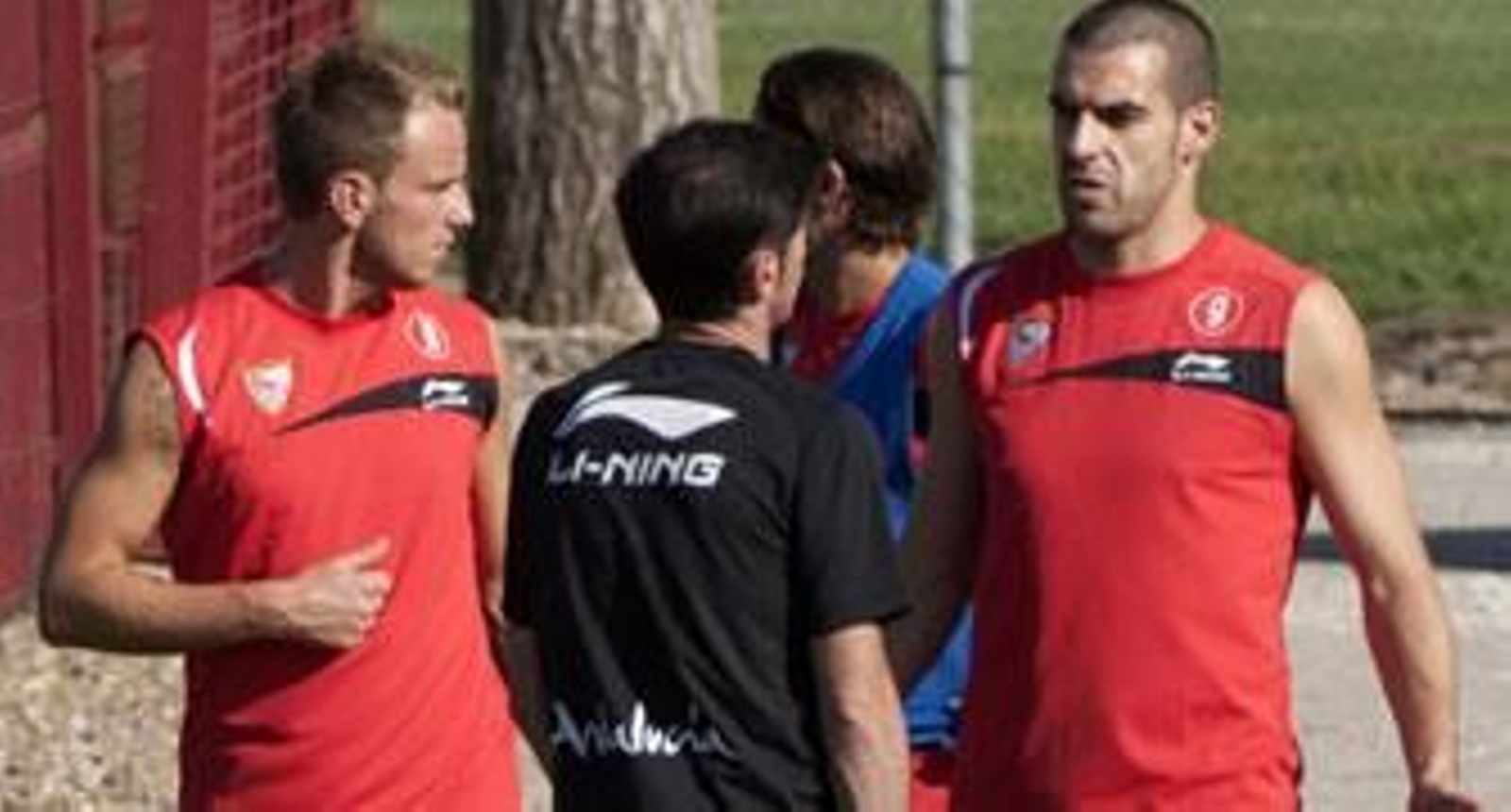 Marcelino, con la tropa al completo a su disposición