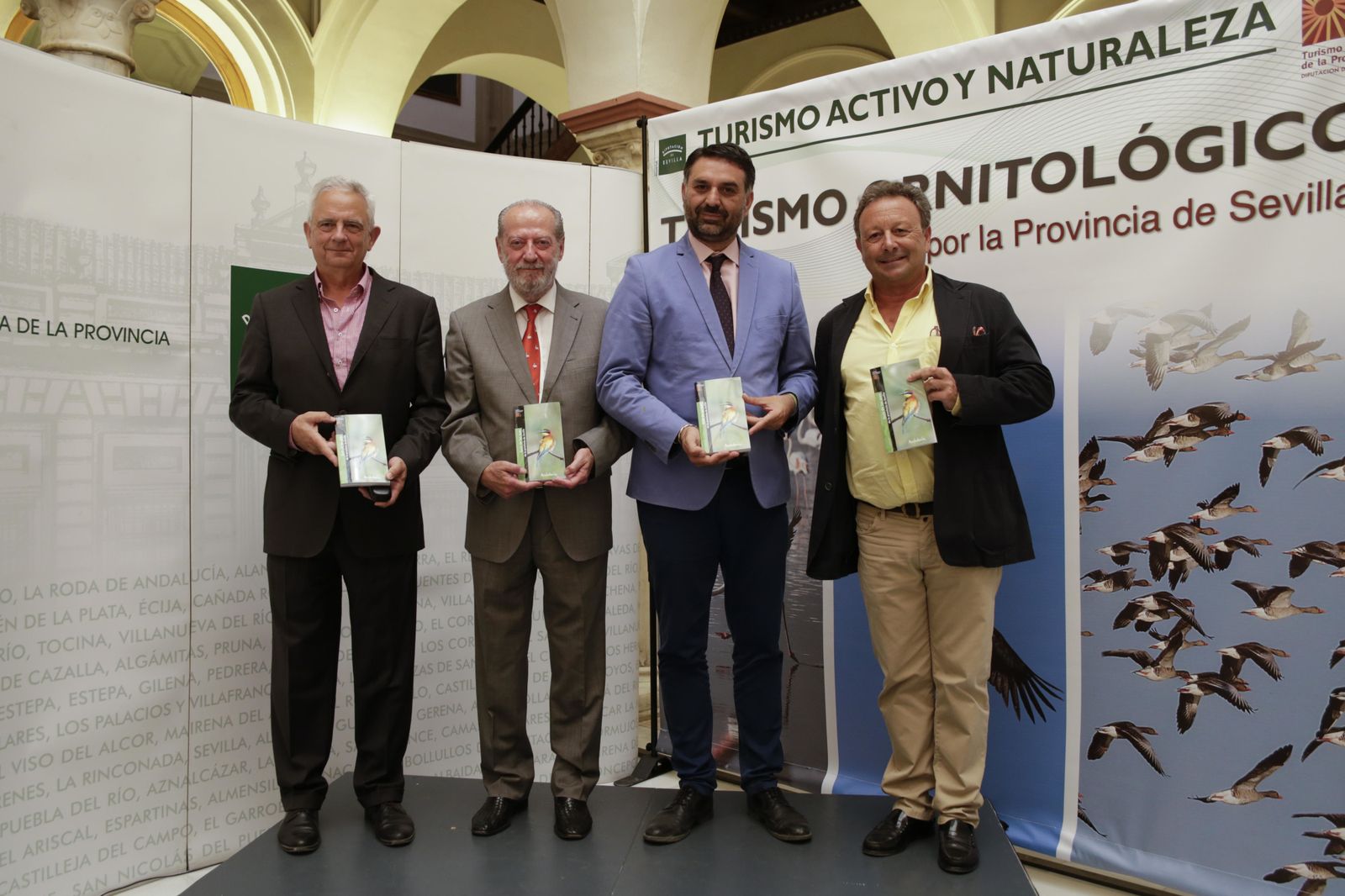 Fernando Rodríguez Villalobos junto a Francisco Javier Fernández, Manuel Cornax y Beltrán de Ceballos.