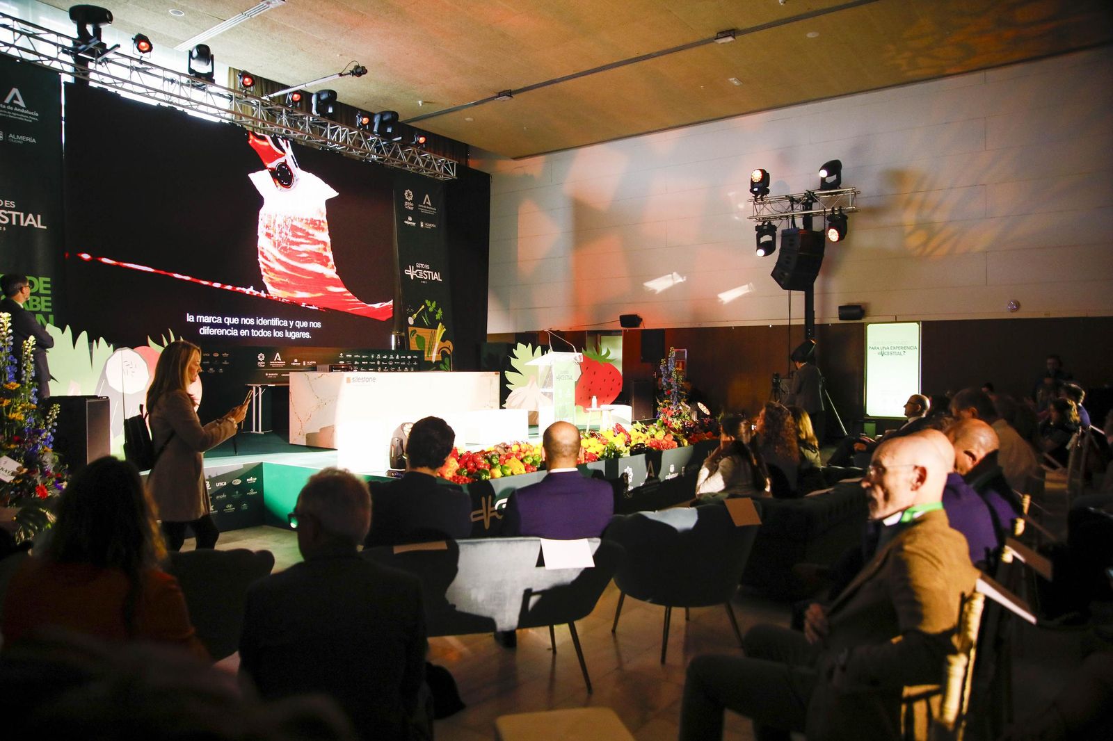 Imágenes de la inauguración de Vestial 20205 en el Palacio del Toyo