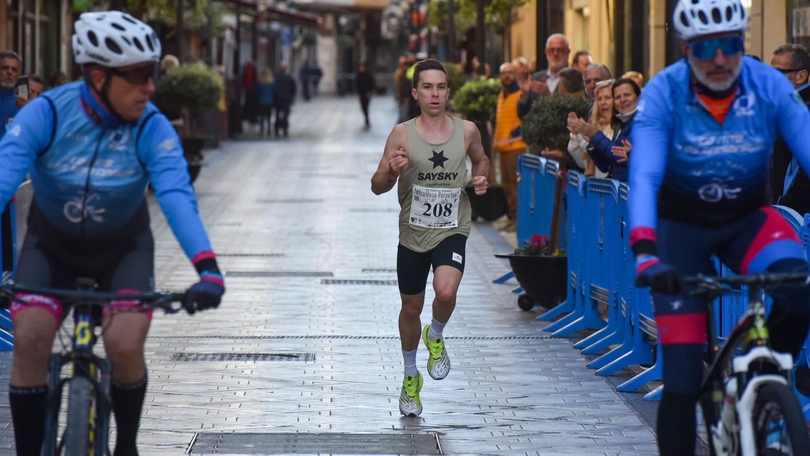 Las fotos de la ix Carrera popular Inmaculada Alcaldesa Perpetua en La Línea