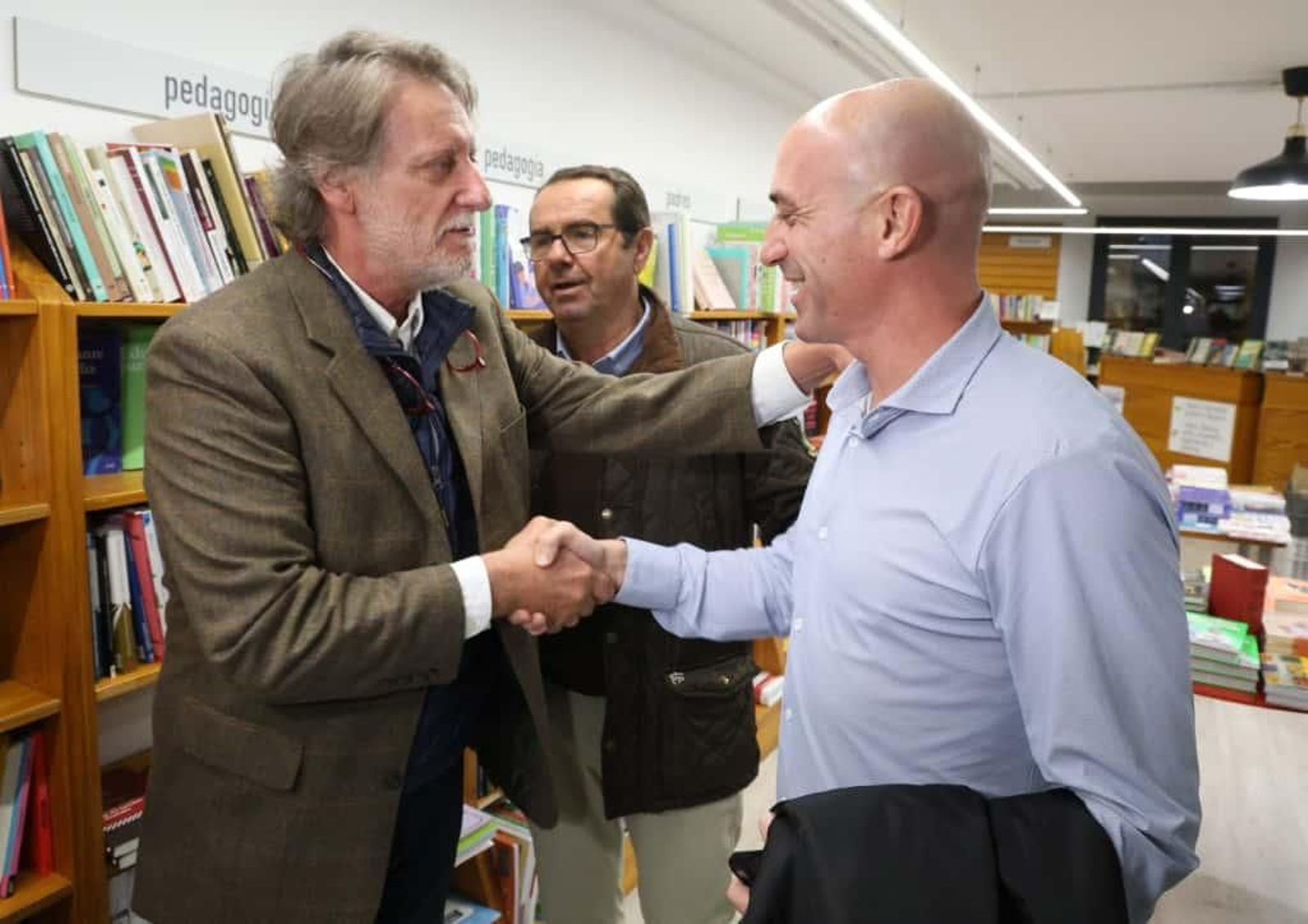 La presentación del nuevo libro de Luis Rubiales en Málaga, en fotos