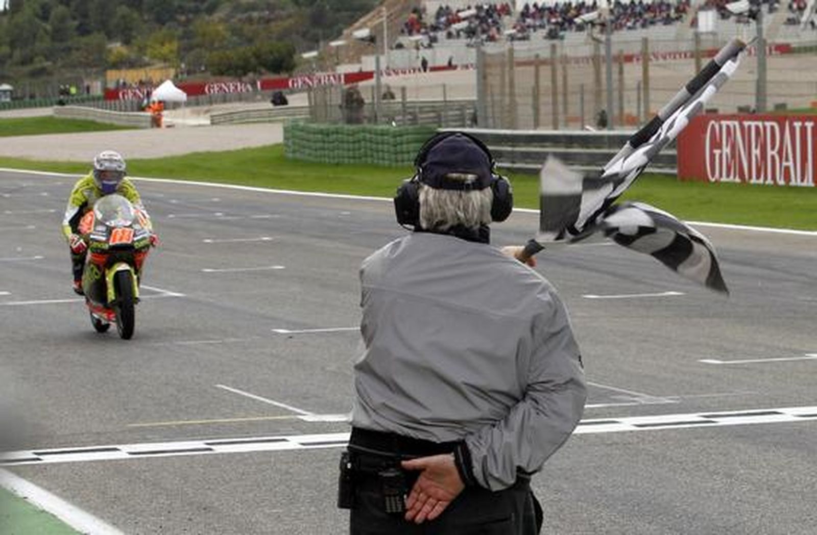 Terol, coronado en la última carrera de 125cc

Foto: EFE